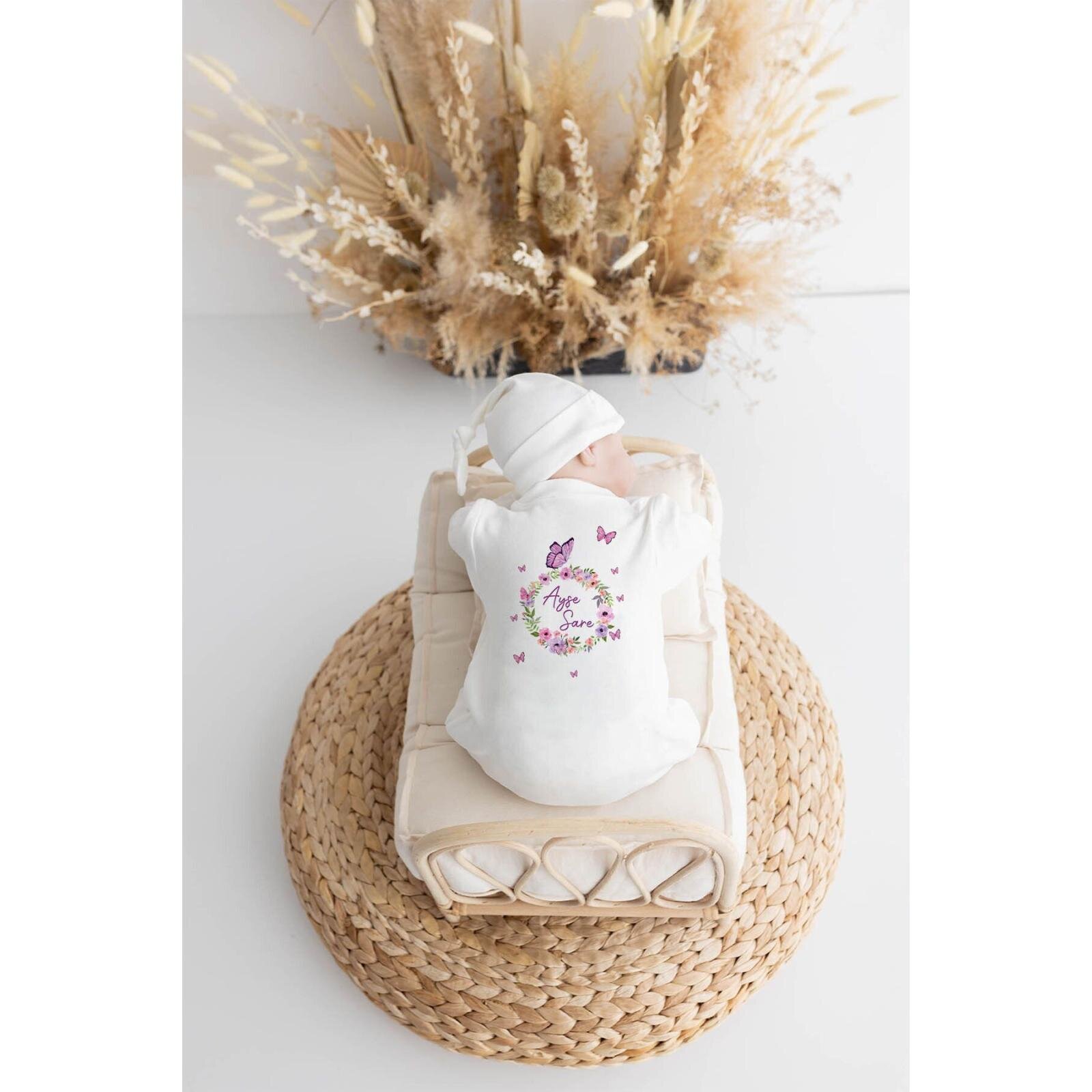 %100 Organik İsme Özel 10'lu Hastane Çıkışı - Özel Hediye Paketli - Kelebek Desenli (Lütfen Ürün Özellikleri Kısmını Okuyunuz) %100 Organik İsme Özel 10'lu Hastane Çıkışı - Özel Hediye Paketli - Kelebek Desenli (Lütfen Ürün Özellikleri Kısmını Okuyunuz)