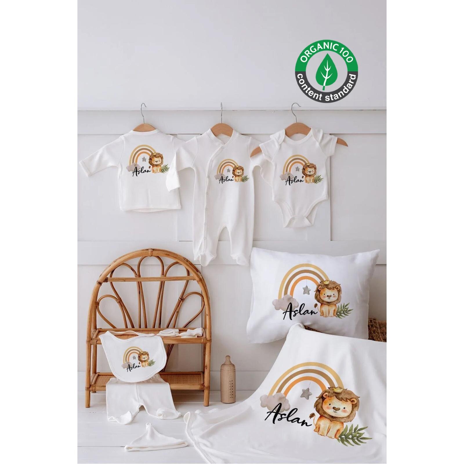 %100 Organik İsme Özel 10'lu Hastane Çıkışı - Özel Hediye Paketli - Aslan Desenli (Lütfen Ürün Özellikleri Kısmını Okuyunuz) %100 Organik İsme Özel 10'lu Hastane Çıkışı - Özel Hediye Paketli - Aslan Desenli (Lütfen Ürün Özellikleri Kısmını Okuyunuz)