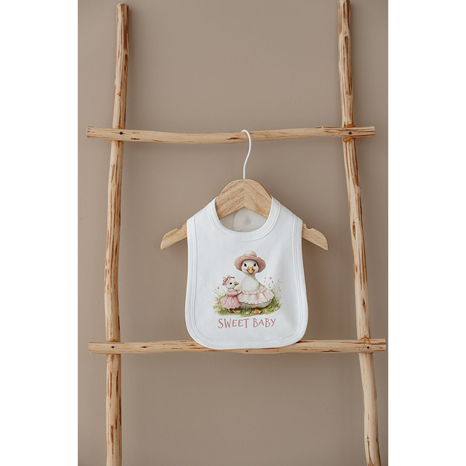 Organik 5'li Hastane Çıkışı - Anne ve Yavru Ördek