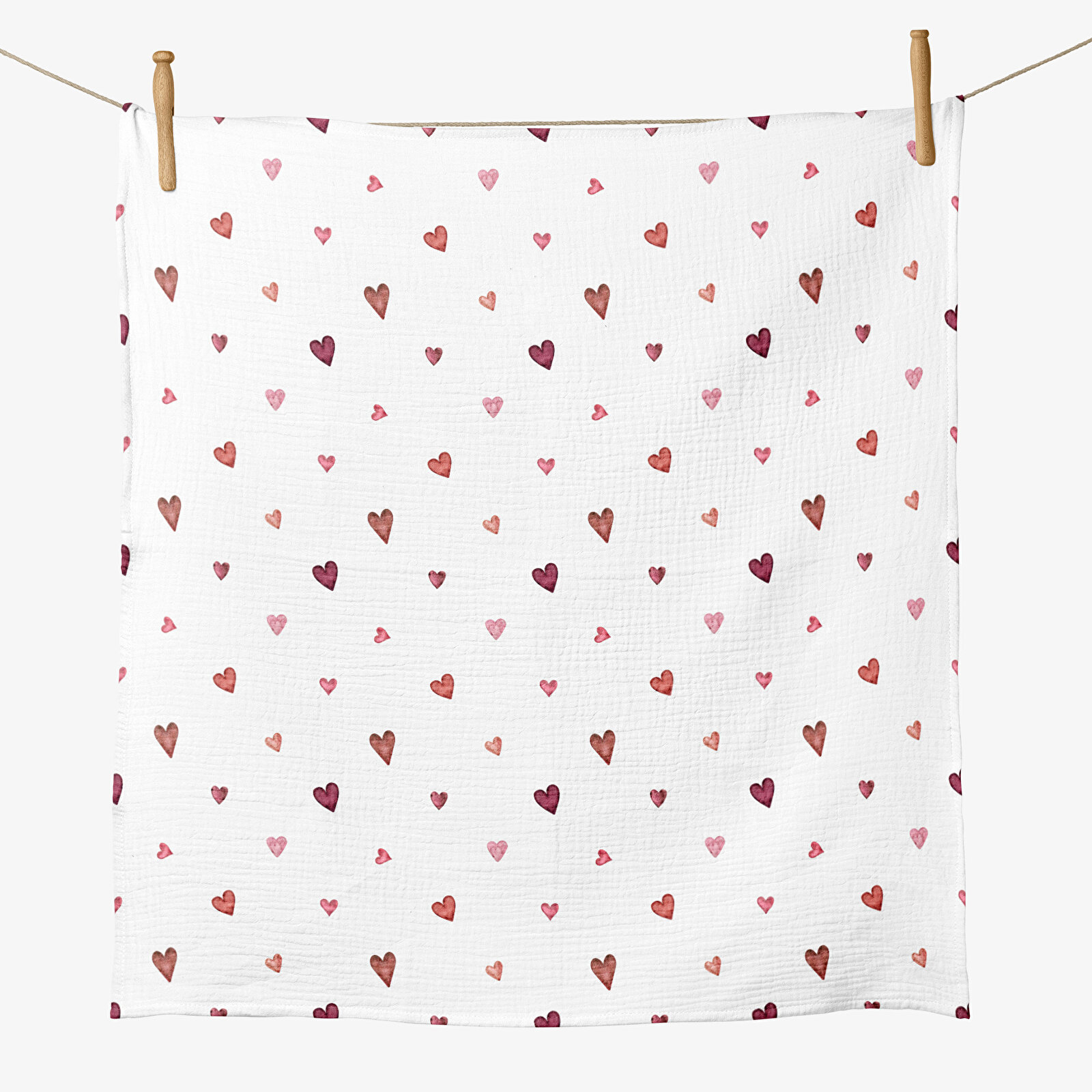 4 Katlı Müslin Örtü - Kırmızı Kalp Desenli Bebek Battaniyesi - Dört Katlı Müslin 100x110 Cm
