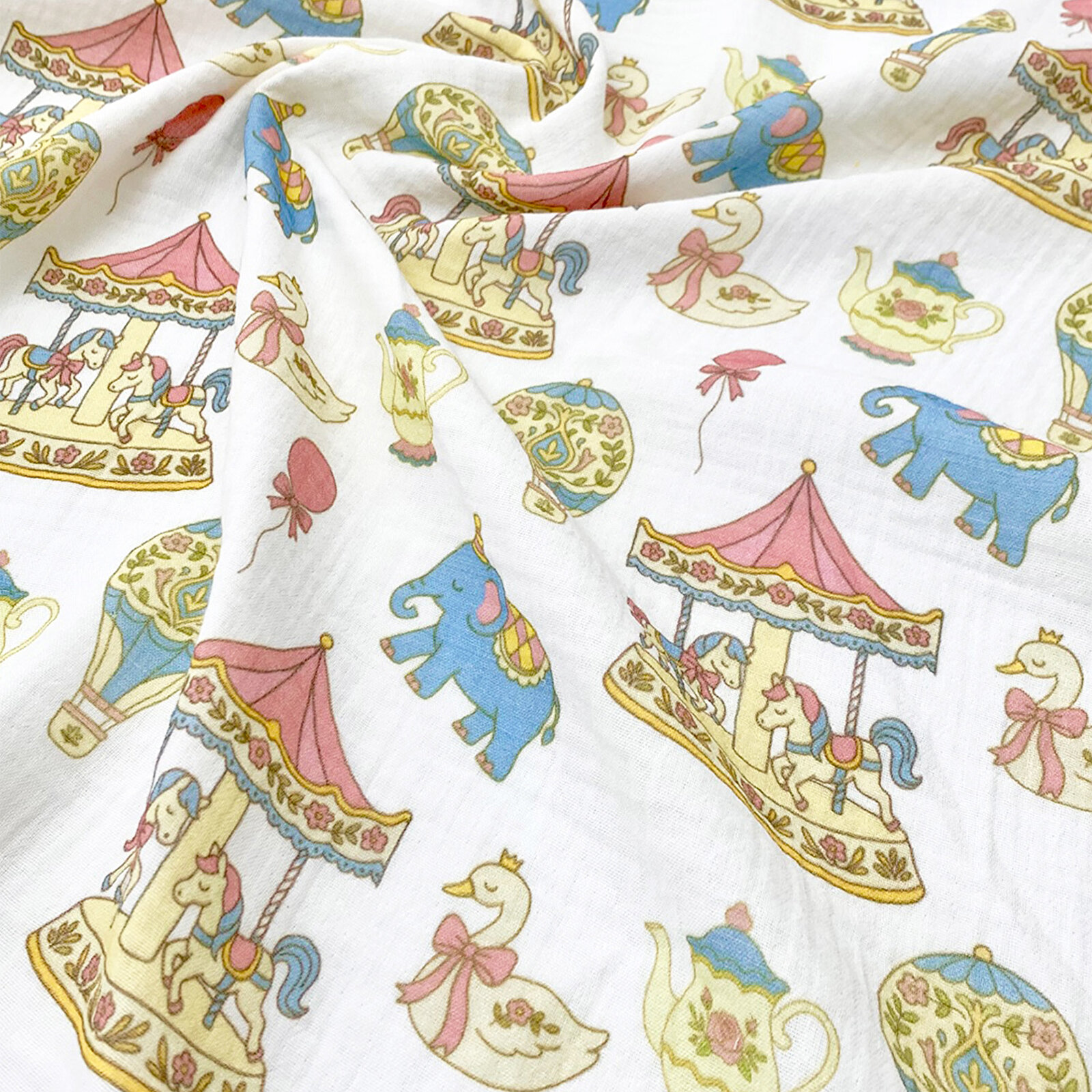 2 Katlı Müslin Örtü - Atlı Karınca Desenli - %100 Pamuk - 75x95 cm