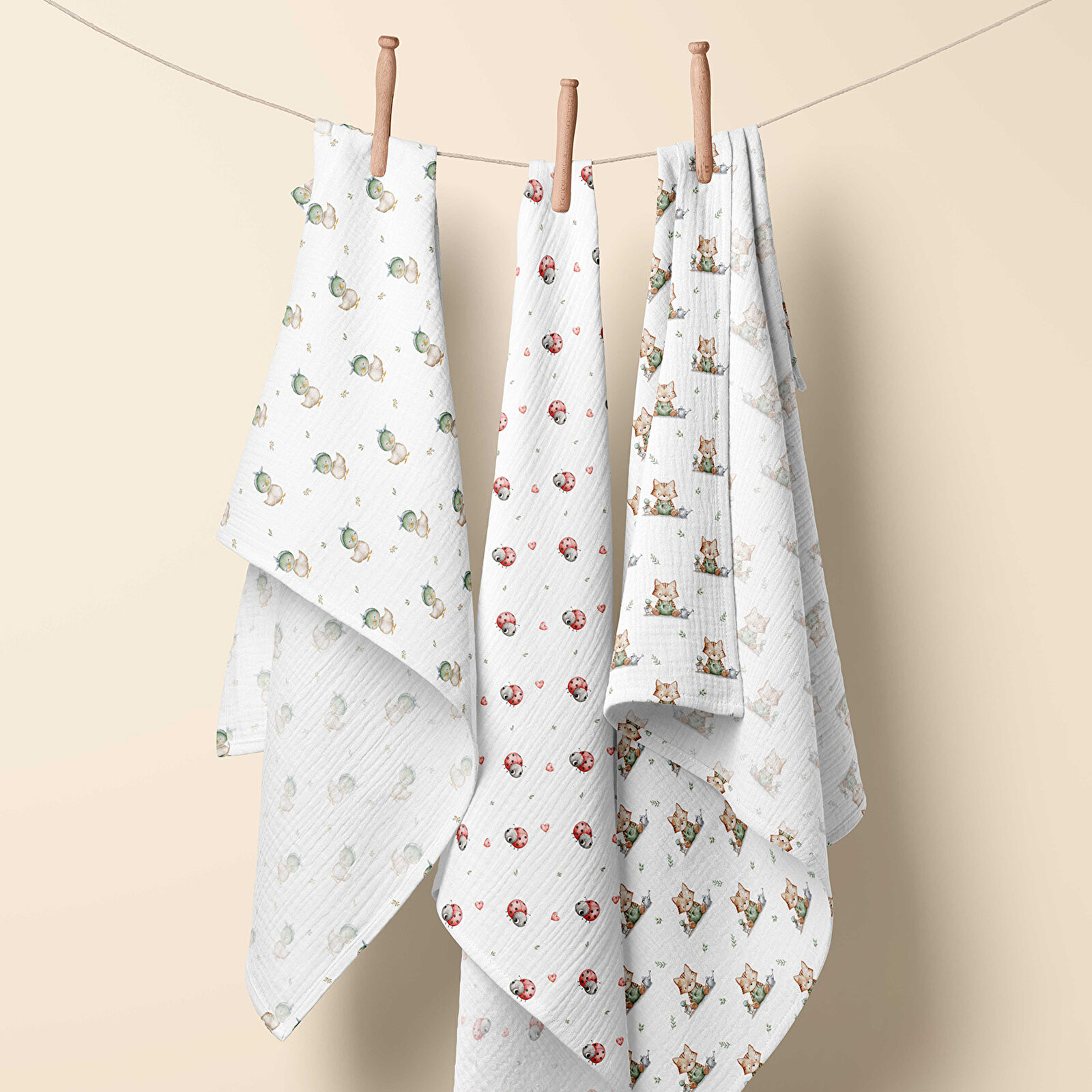 3'lü Set - 2 Katlı Desenli Müslin Bebek Battaniyesi - %100 Pamuk - 80x90 cm 3'lü Set - 2 Katlı Desenli Müslin Bebek Battaniyesi - %100 Pamuk - 80x90 cm