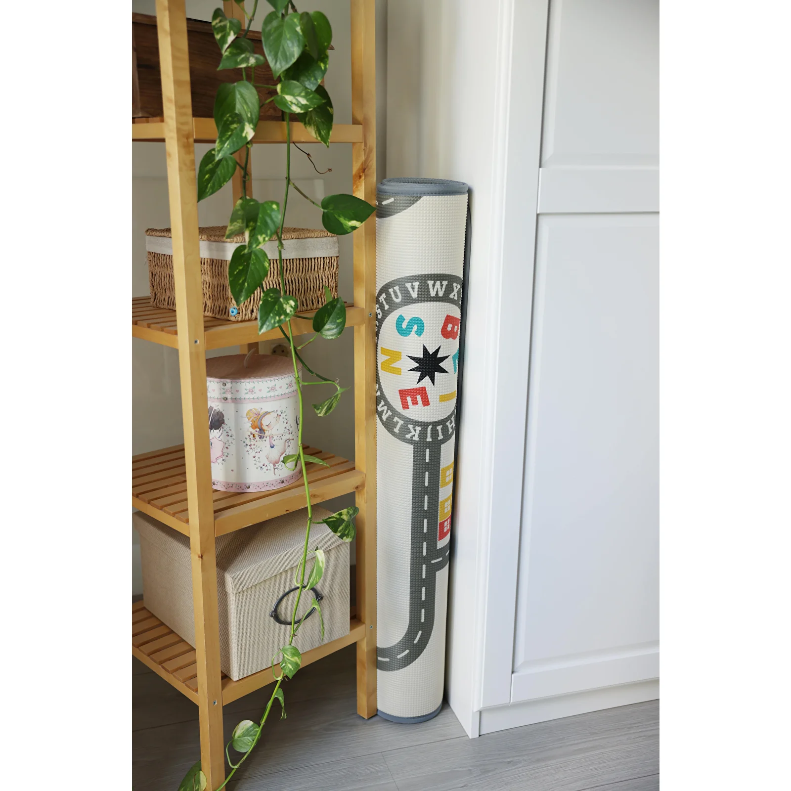 100×140 Arabalı Oyun Matı – Silinebilir, Kaymaz, 0.7 cm Kalınlık, Soğuğu keser, Su Geçirmez | Hijyenik Bebek Oyun Halısı, 100×140 Arabalı Oyun Matı – Silinebilir, Kaymaz, 0.7 cm Kalınlık, Soğuğu keser, Su Geçirmez | Hijyenik Bebek Oyun Halısı,