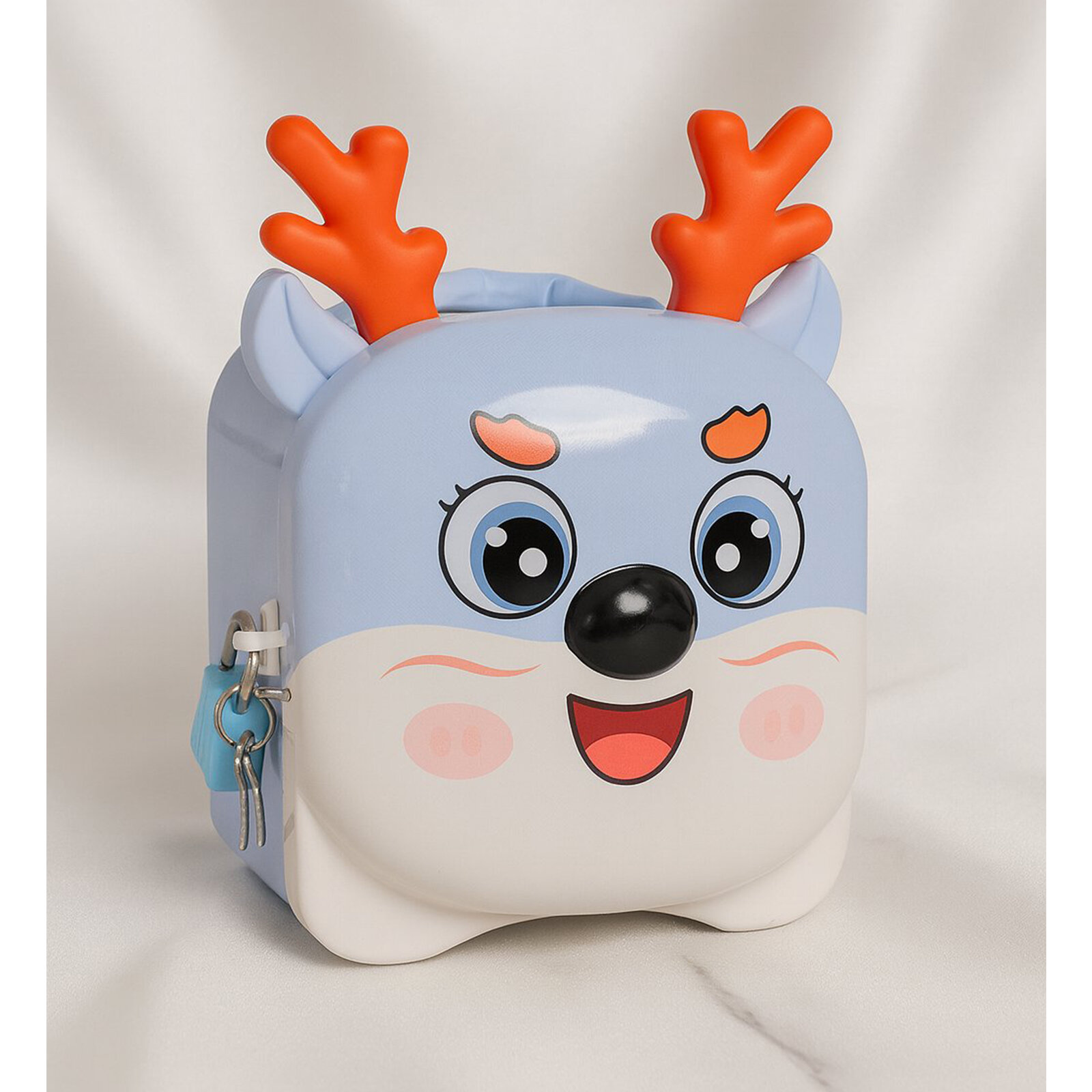 Geyik Figürlü Çocuk Kumbarası – Taşıma Saplı, Kilitli, Metal Kumbara