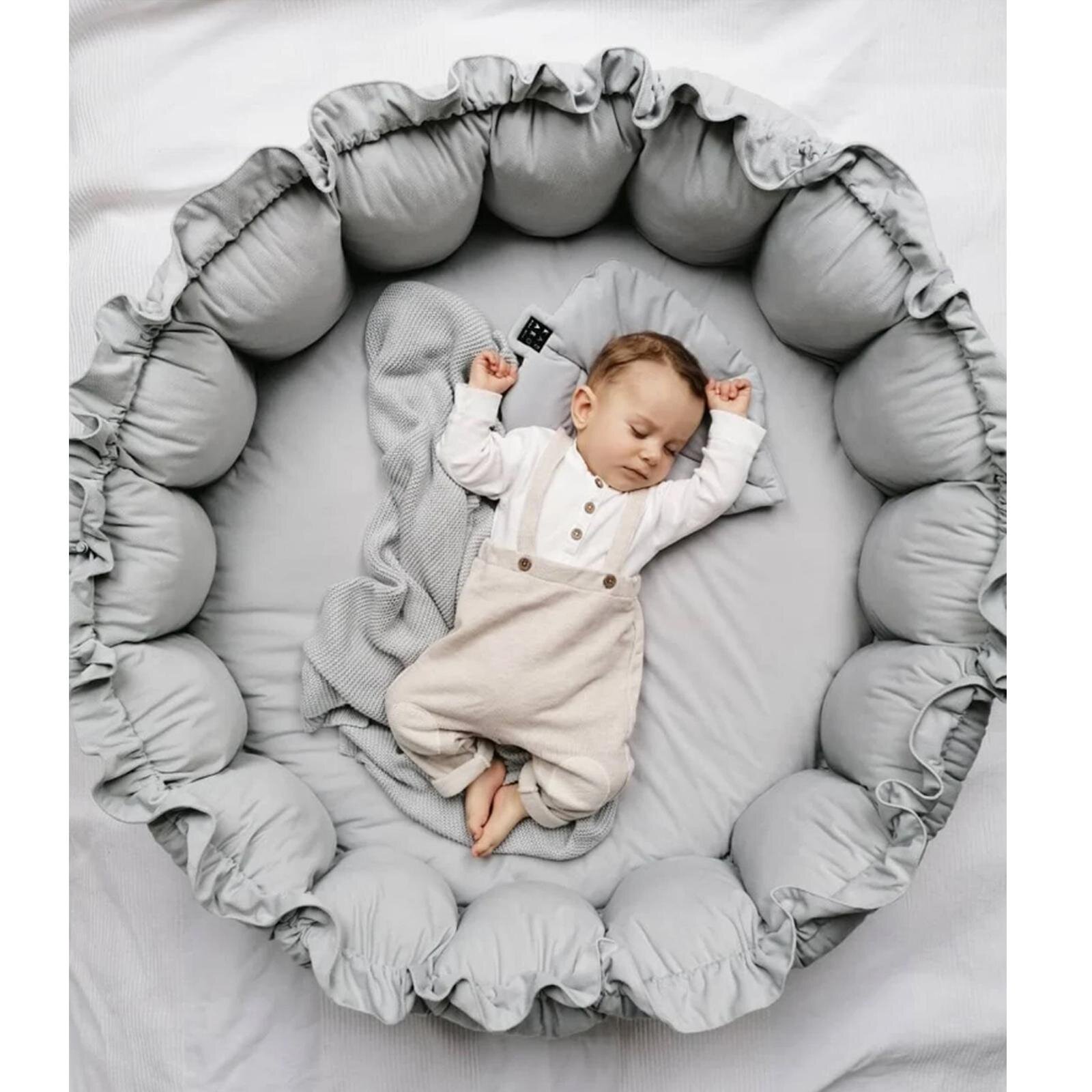 Gri Çok Amaçlı 2’si 1 Arada Bebek Yuva Babynest & Oyun Halısı – 80 cm / Açık Hali 120 cm