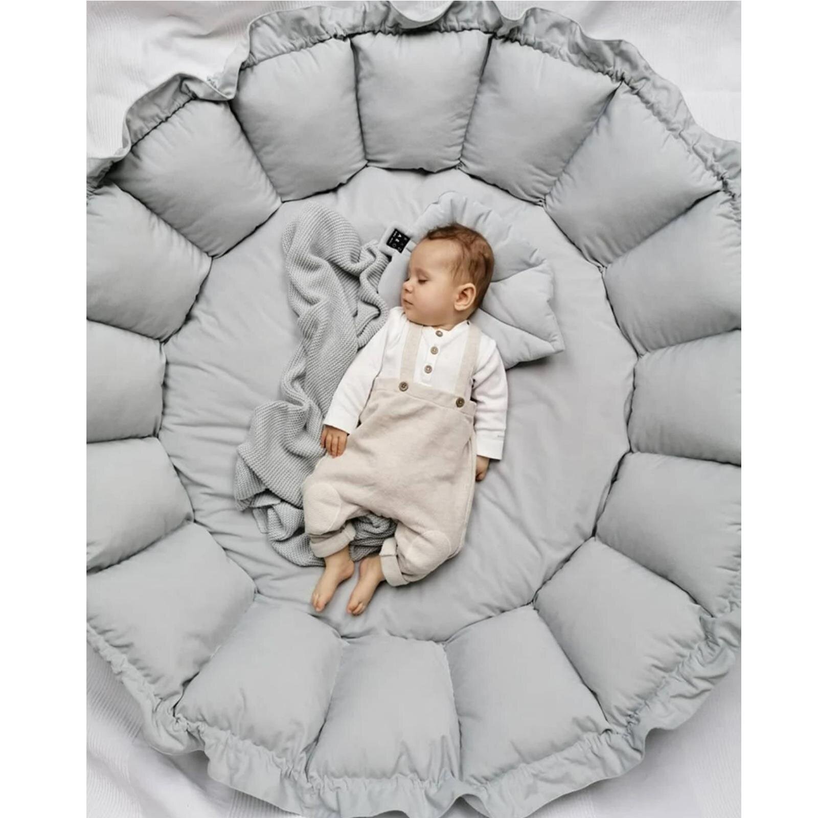 Gri Çok Amaçlı 2’si 1 Arada Bebek Yuva Babynest & Oyun Halısı – 80 cm / Açık Hali 120 cm