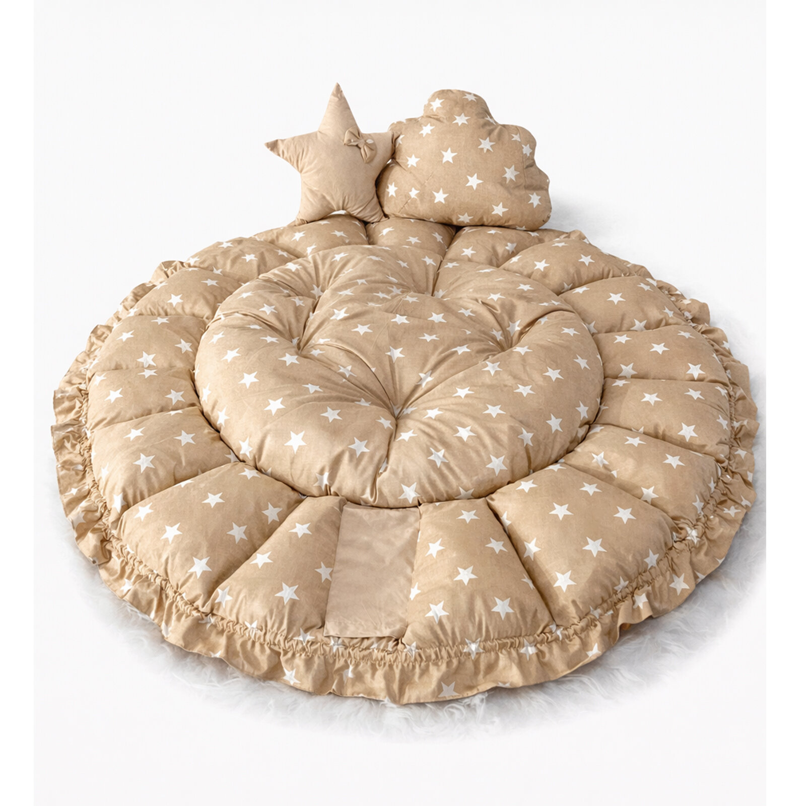 Cibinlik Tüllü Kahve Yıldızlı Açılır Oyun Minderi – Yumuşak Kenarlı Bebek Oyun ve Uyku Alanı