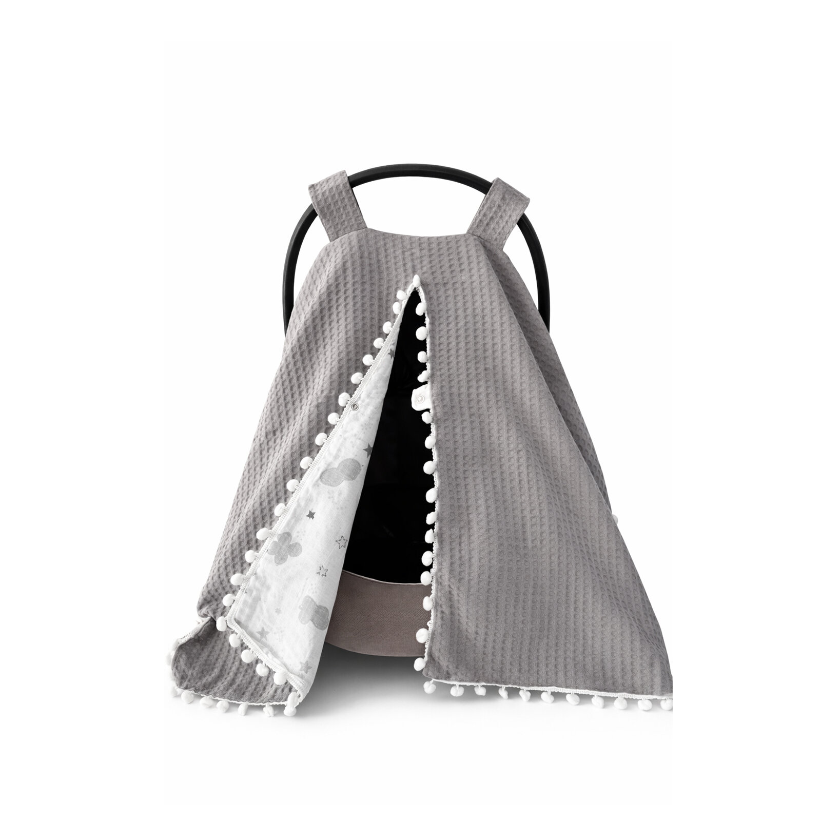 Gri Petek Kumaş – Bulut Desenli Müslin İçi Tek Parça Puset Örtüsü (Ponpon Detaylı)