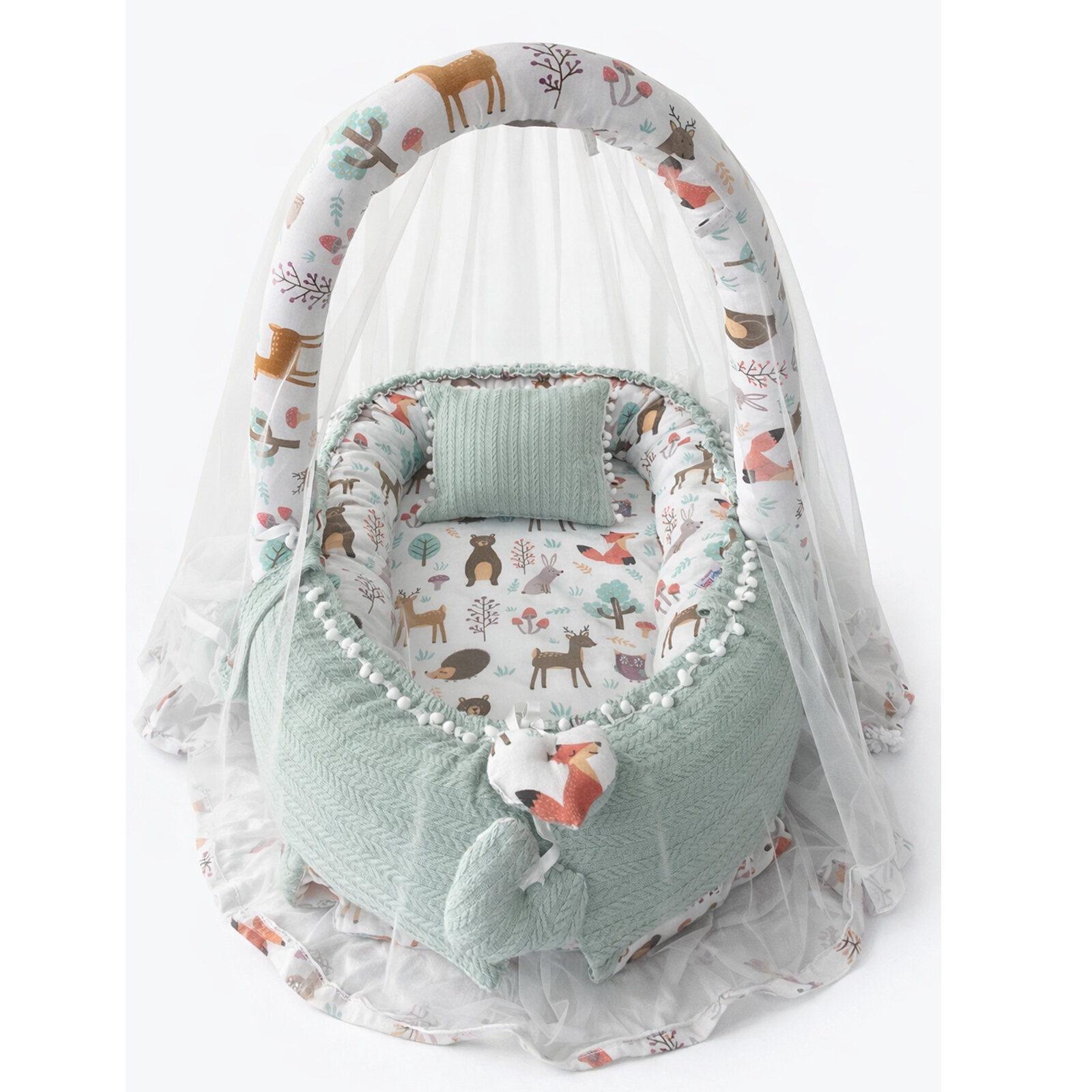 Jaju Baby Yeşil Örgü Kumaş ve Orman Kumaş Babynest Oyuncak Aparat ve Cibinlik Tüllü Set Jaju Baby Yeşil Örgü Kumaş ve Orman Kumaş Babynest Oyuncak Aparat ve Cibinlik Tüllü Set