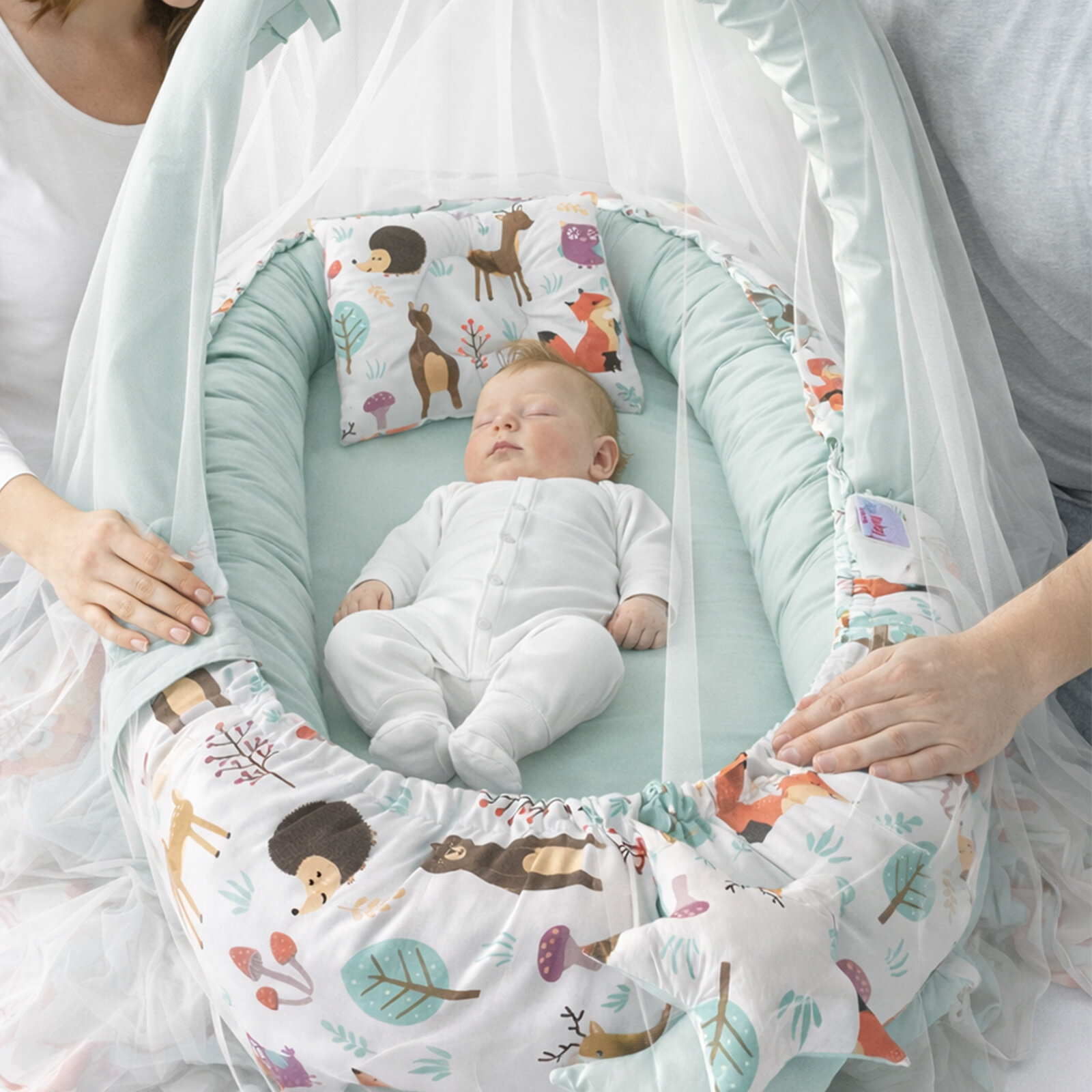 Sevimli Orman Cibinlik Tüllü ve Oyuncak Askılı Lüx Tasarım Babynest - Premium Babynest