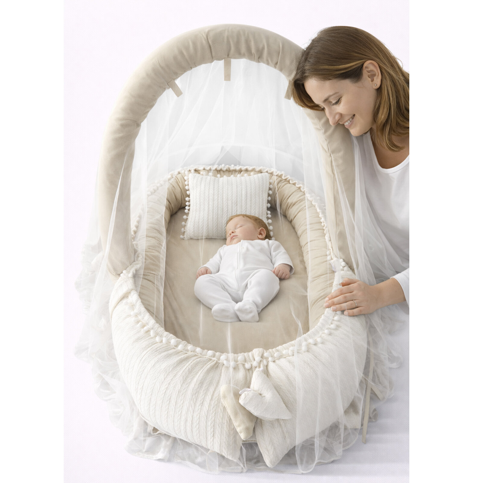 Örgü Kumaş içi Kapiçino ve Oyuncak Aparatlı Cibinlik Tüllü Lüx Tasarım Babynest