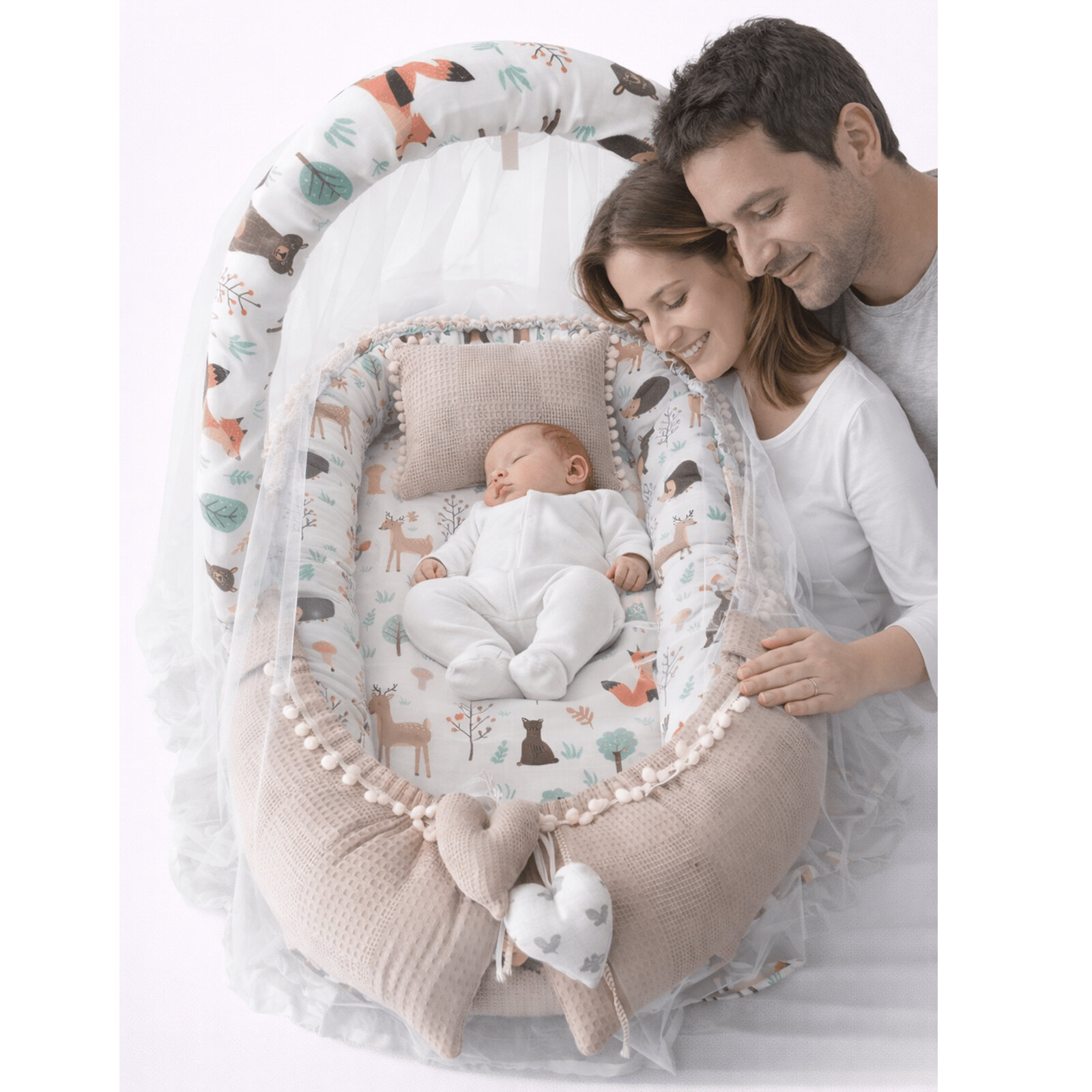 Bej Waffle Pike Kumaş ve Orman Kumaş Ponponlu Babynest Oyuncak Aparat ve Cibinlik Tül Set