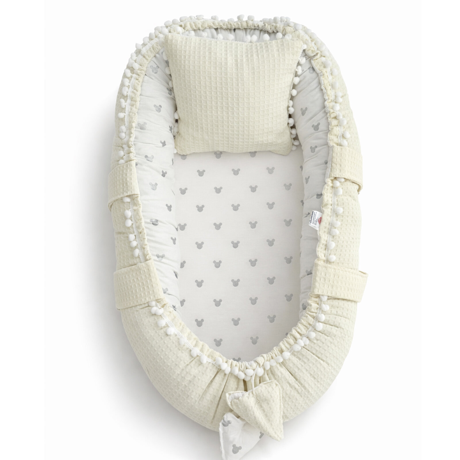 Gümüş Mickey - Krem Waffle Babynest | Ponpon Detaylı, Yumuşak Kenarlı, 0–24 Ay Bebek Yatağı
