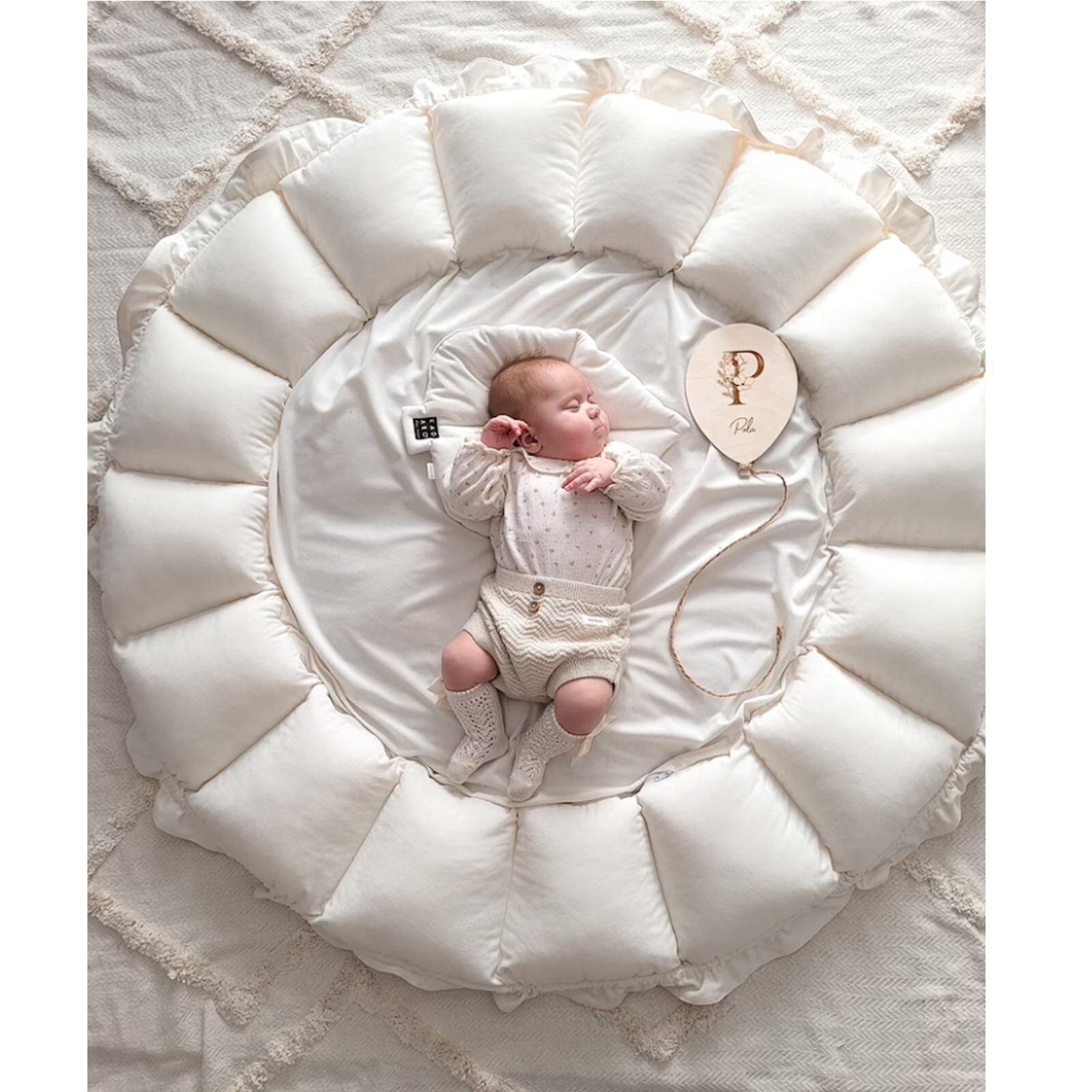 Krem Çok Amaçlı 2’si 1 Arada Bebek Yuva Babynest & Oyun Halısı – 80 cm / Açık Hali 120 cm