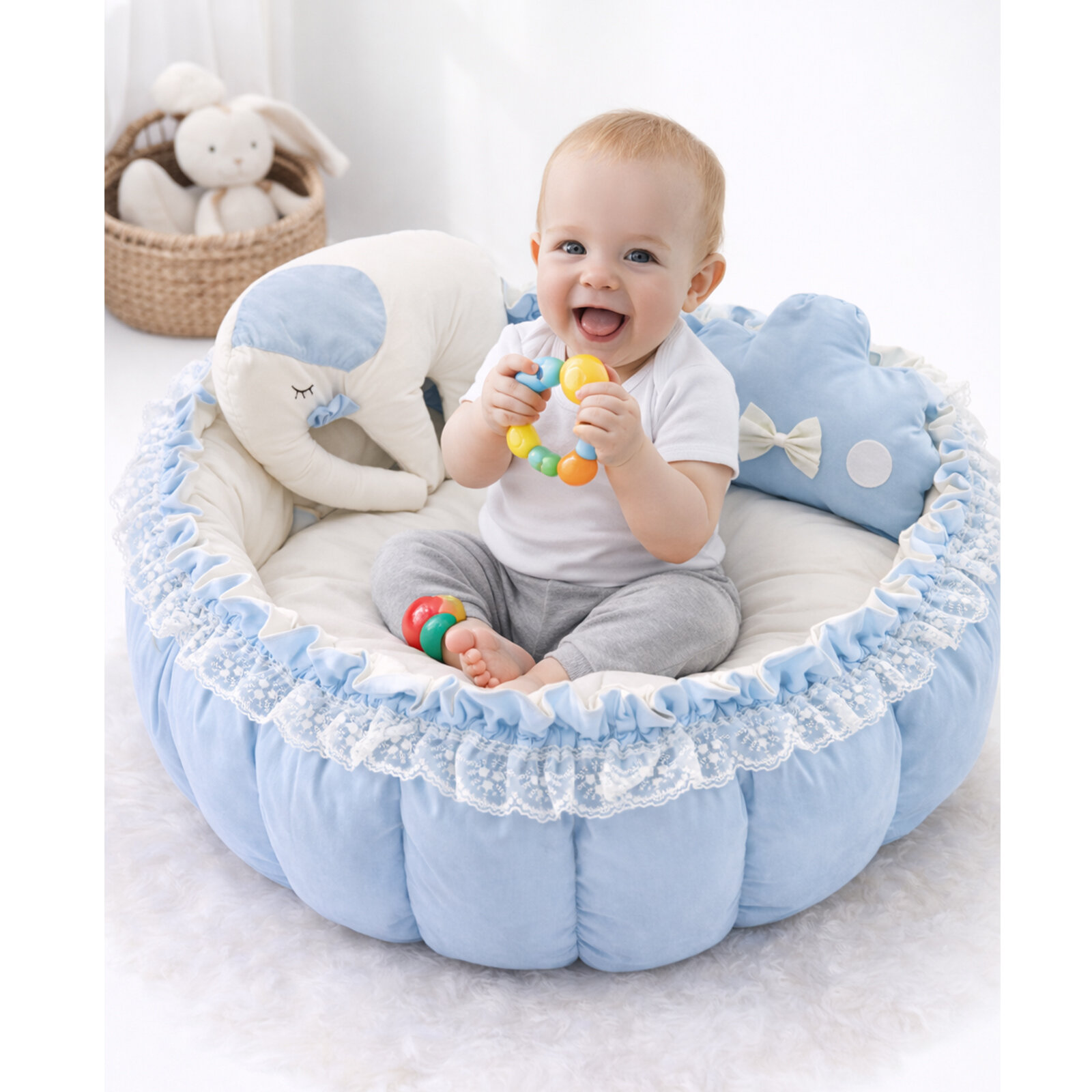 Mavi Beyaz Fil Detaylı Açılır Oyun Minderi & Bebek Yuvası (80–120 cm)