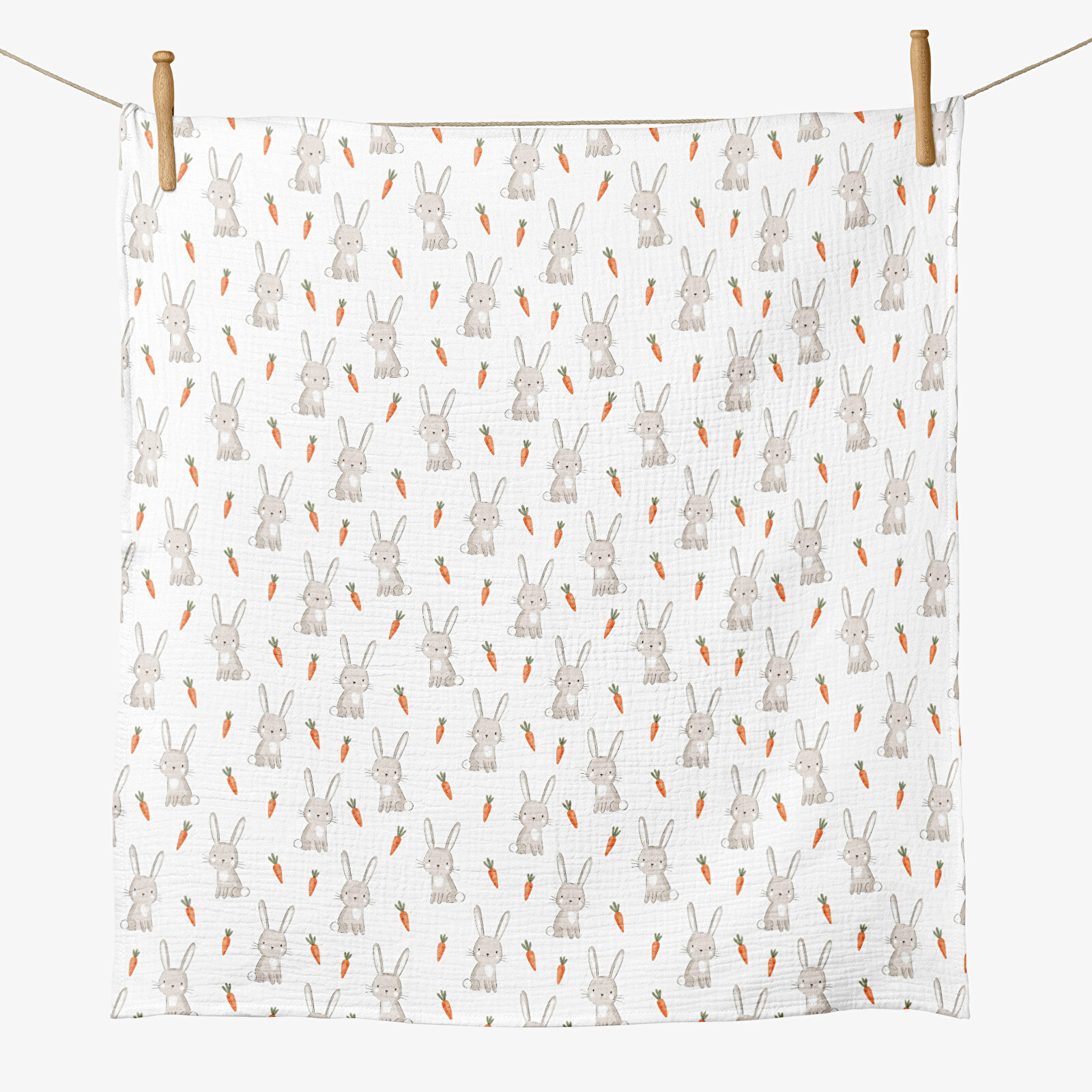 4 Katlı Müslin Örtü - Tavşan ve Havuç Desenli Bebek Müslin Battaniyesi - 100x110 Cm