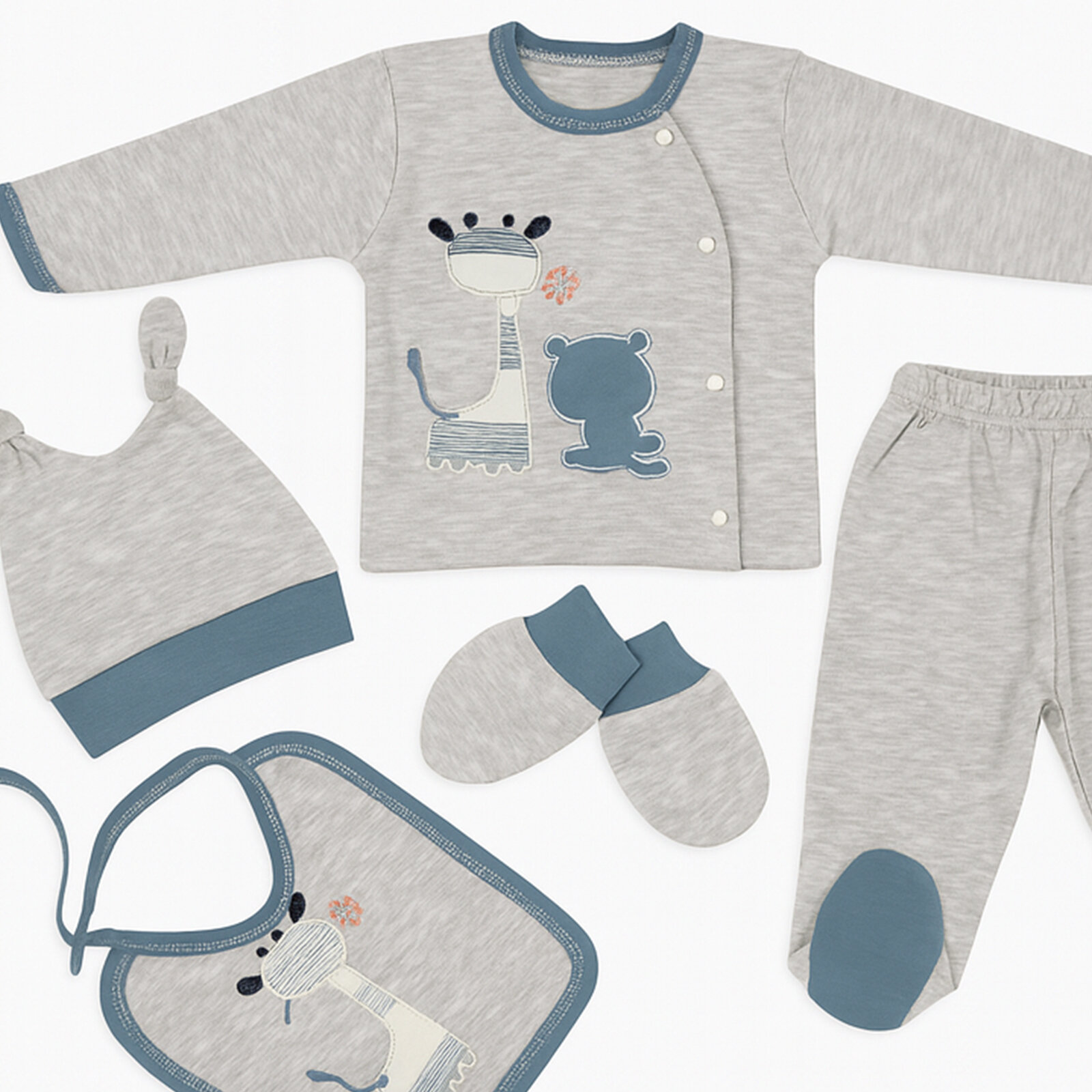 5’li Erkek Bebek Hastane Çıkışı Seti – Gri Zürafa Desenli (%100 Pamuk)