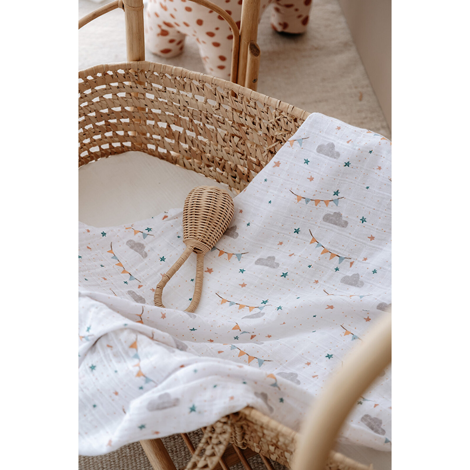 100x110 cm %100 Pamuk Müslin Battaniye – Yumuşak, Nefes Alabilen, Çok Amaçlı Bebek Örtüsü