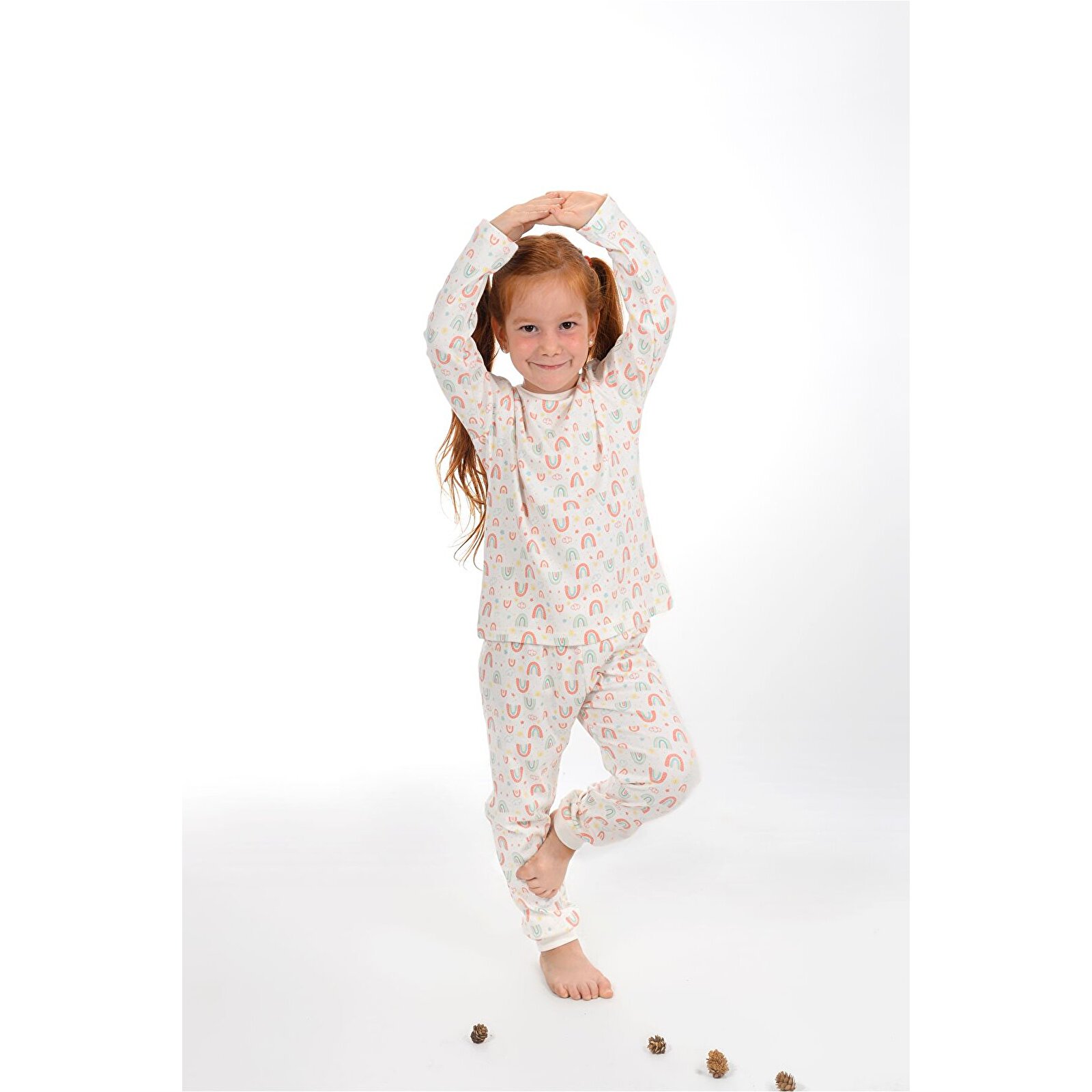 Çocuk Pijama 1-5 Yaş Gökkuşağı Desen