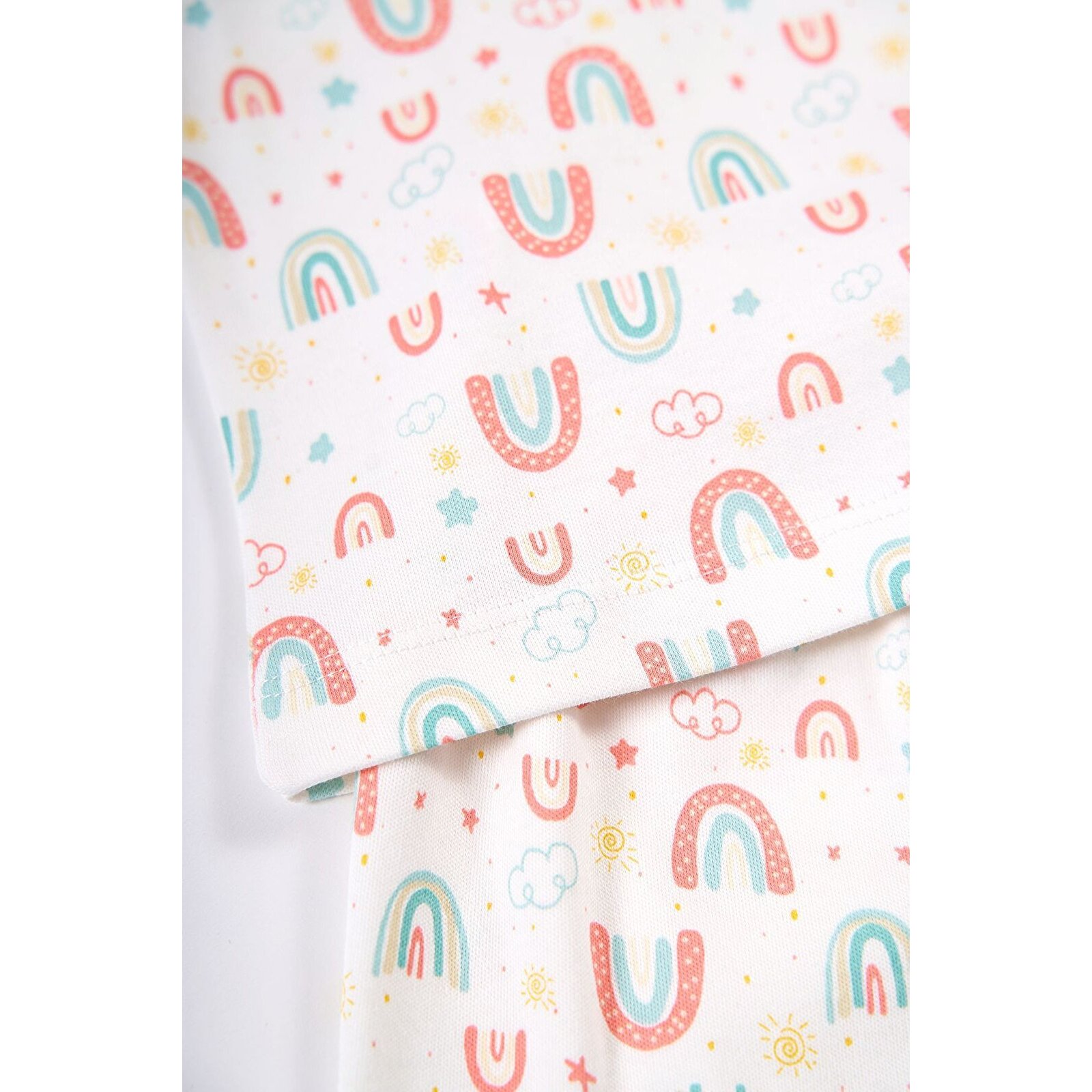 Çocuk Pijama 1-5 Yaş Gökkuşağı Desen
