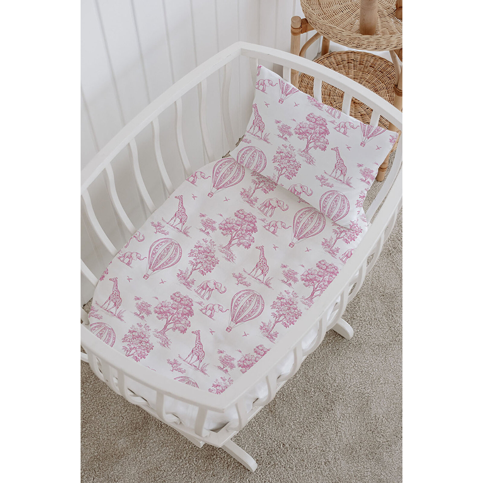 %100 Pamuklu Poplin Bebek Beşik Nevresim Seti 80x120 cm - Pink Balloon Safari %100 Pamuklu Poplin Bebek Beşik Nevresim Seti 80x120 cm - Pink Balloon Safari