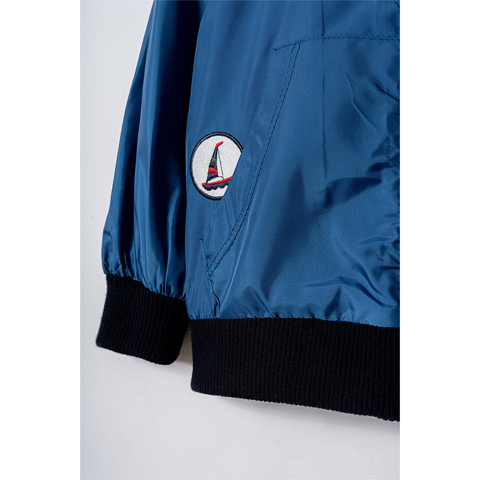 Erkek Çocuk Kapüşonlu Rüzgarlık & Yağmurluk 1 - 5 Yaş