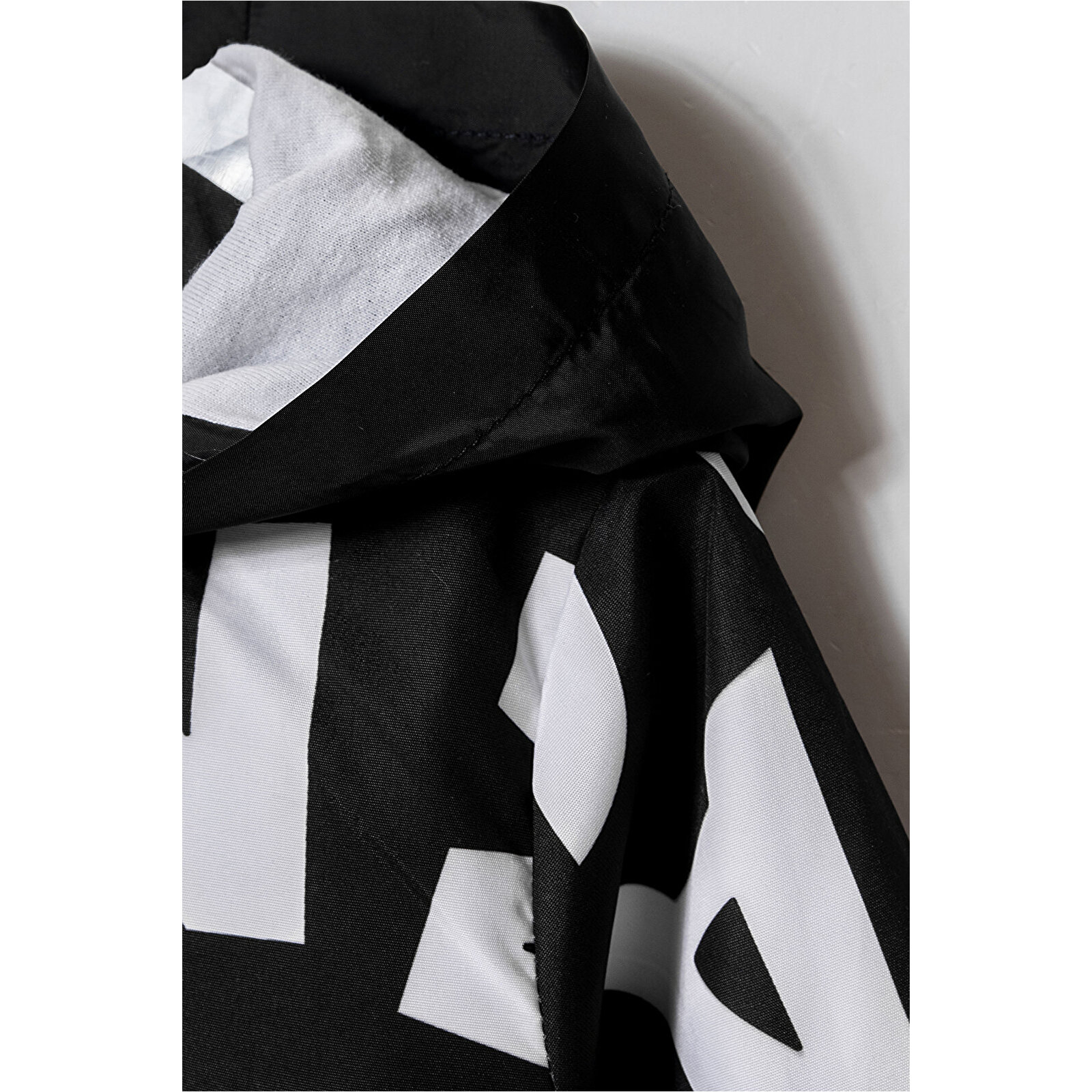 Kız Çocuk Kapüşonlu Yağmurluk & Rüzgarlık 1 - 5 Yaş