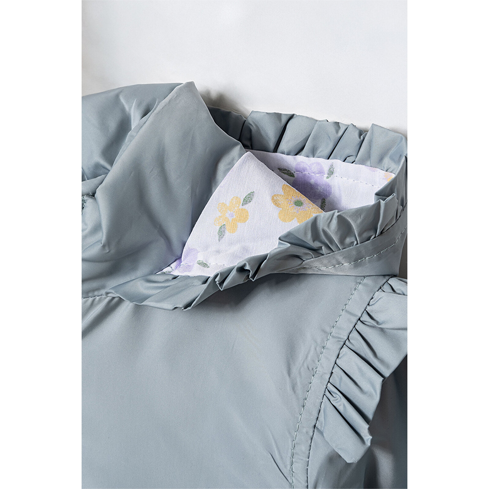 Kız Çocuk Kapüşonlu Yağmurluk 1 - 5 Yaş Kız Çocuk Kapüşonlu Yağmurluk 1 - 5 Yaş