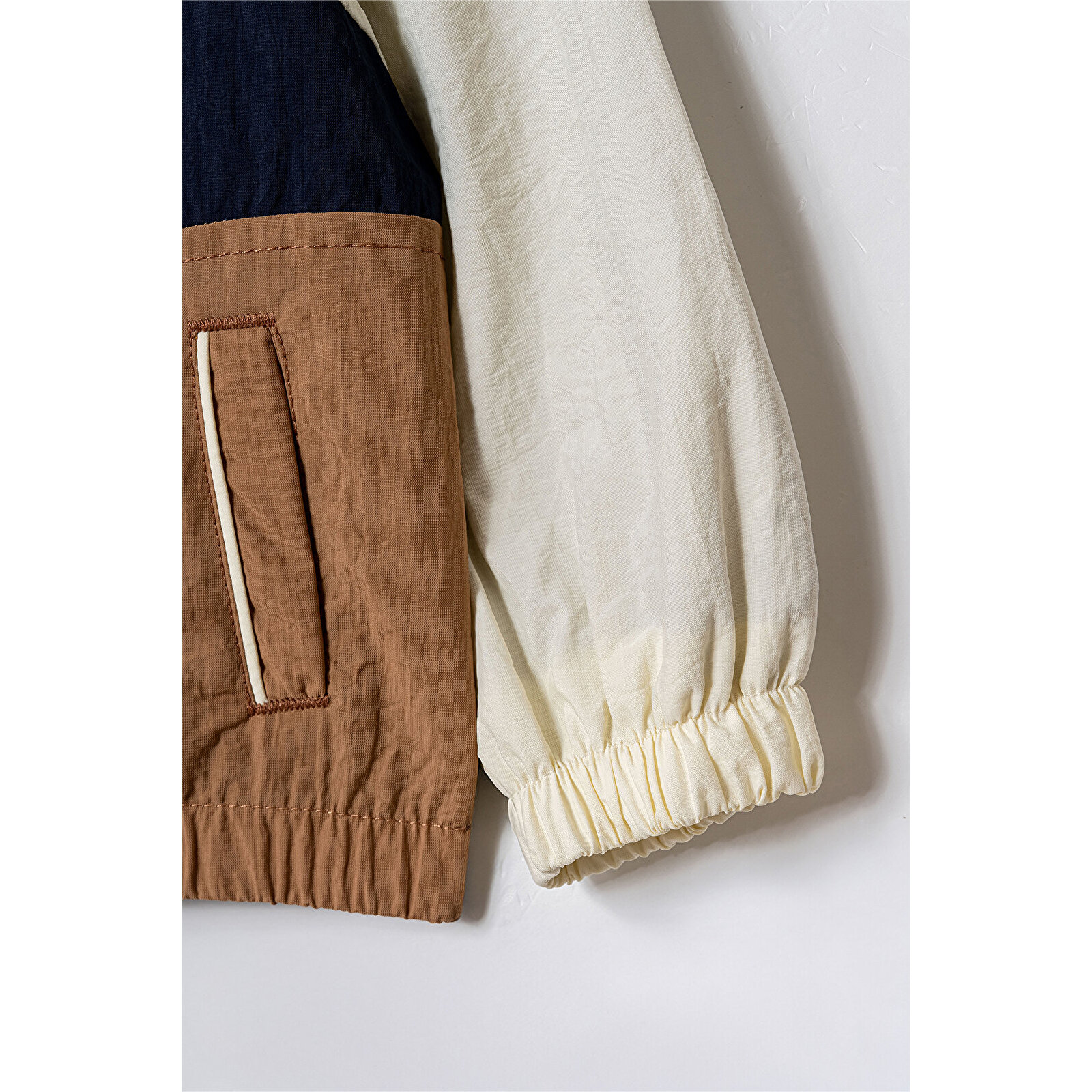 Erkek Çocuk Kapüşonlu Yağmurluk 1 - 5 Yaş