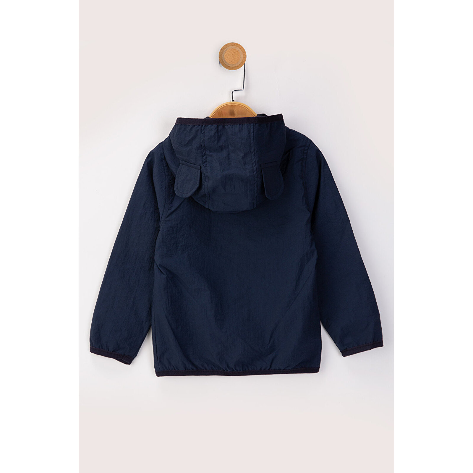 Erkek Çocuk Nakışlı Yağmurluk & Rüzgarlık 1 - 5 Yaş Erkek Çocuk Nakışlı Yağmurluk & Rüzgarlık 1 - 5 Yaş