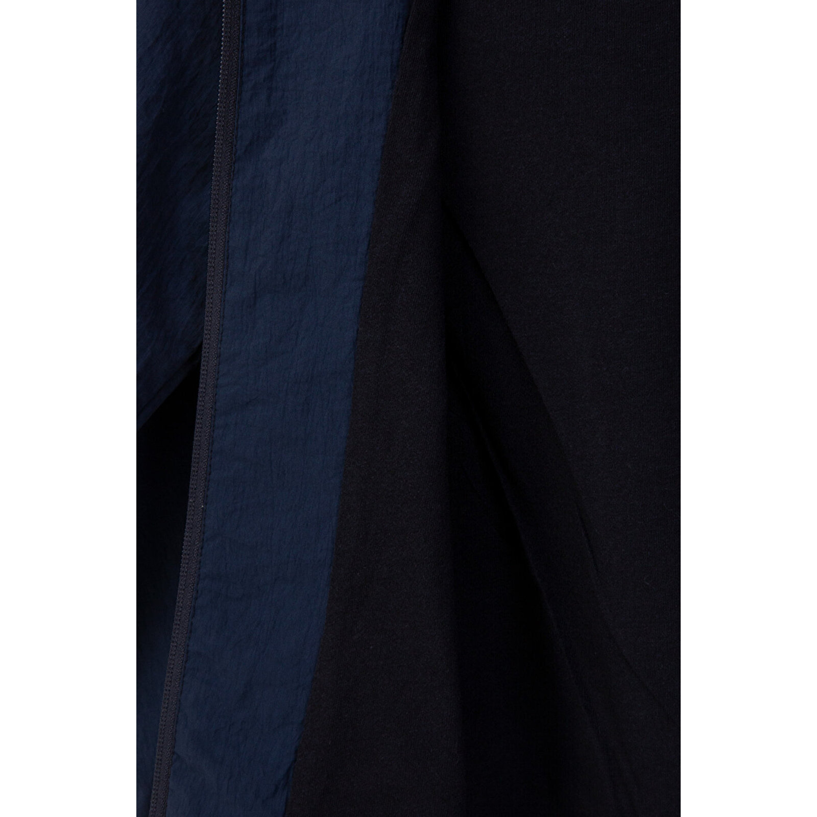 Erkek Çocuk Nakışlı Yağmurluk & Rüzgarlık 1 - 5 Yaş Erkek Çocuk Nakışlı Yağmurluk & Rüzgarlık 1 - 5 Yaş