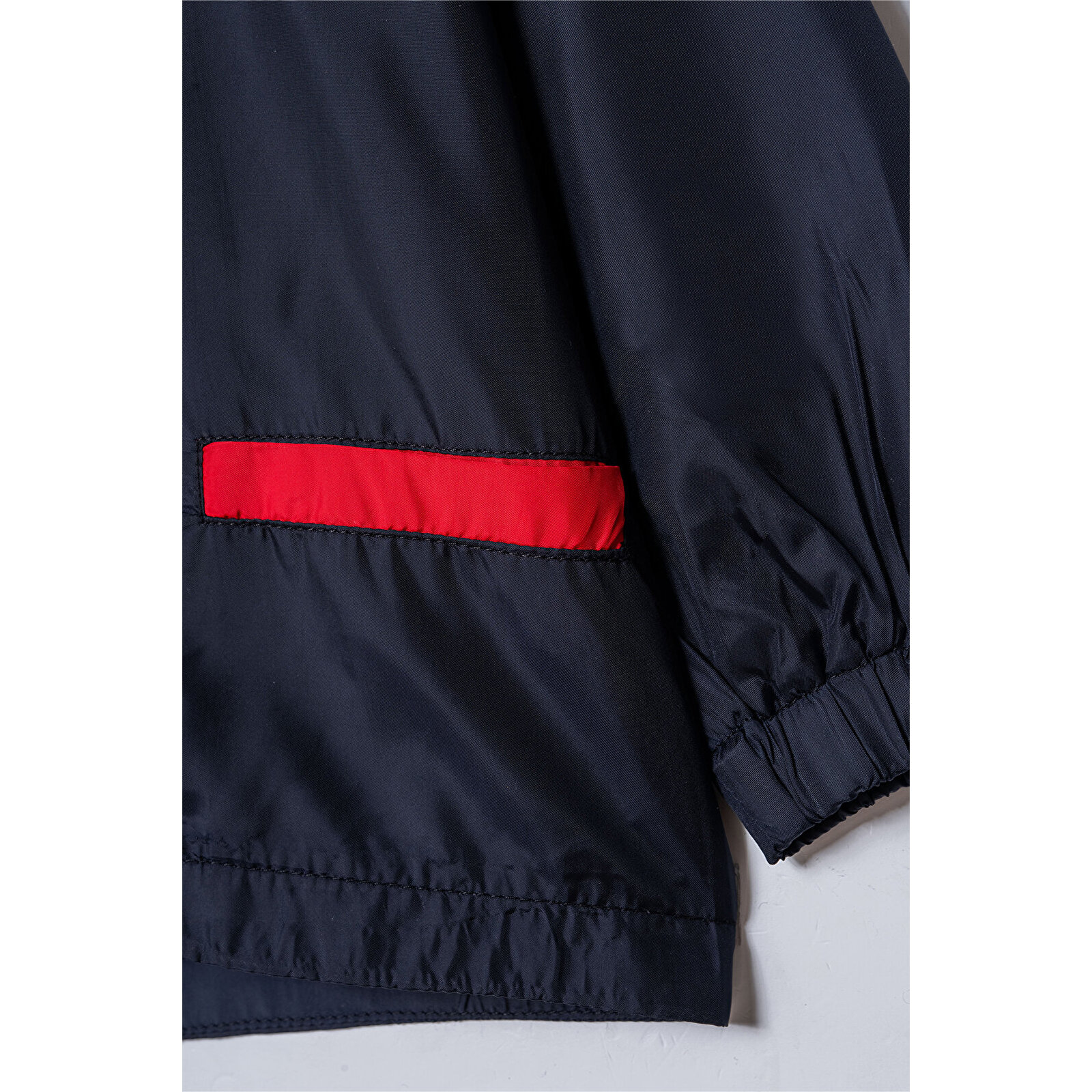 Erkek Çocuk Kapüşonlu Nakışlı Yağmurluk & Rüzgarlık 1 - 5 Yaş