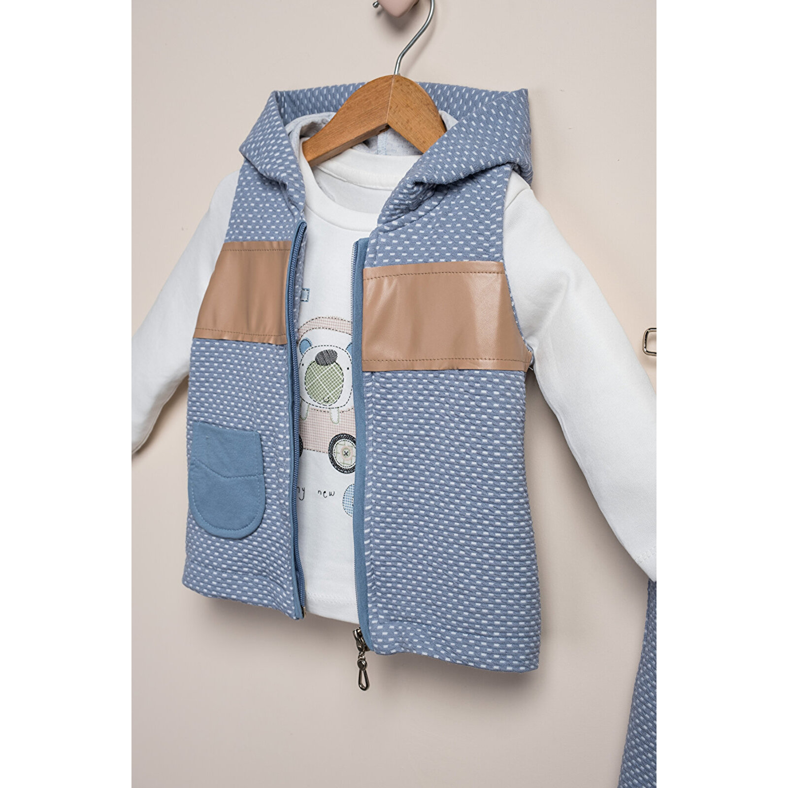 Kapüşonlu Yelekli 3'lü Takım