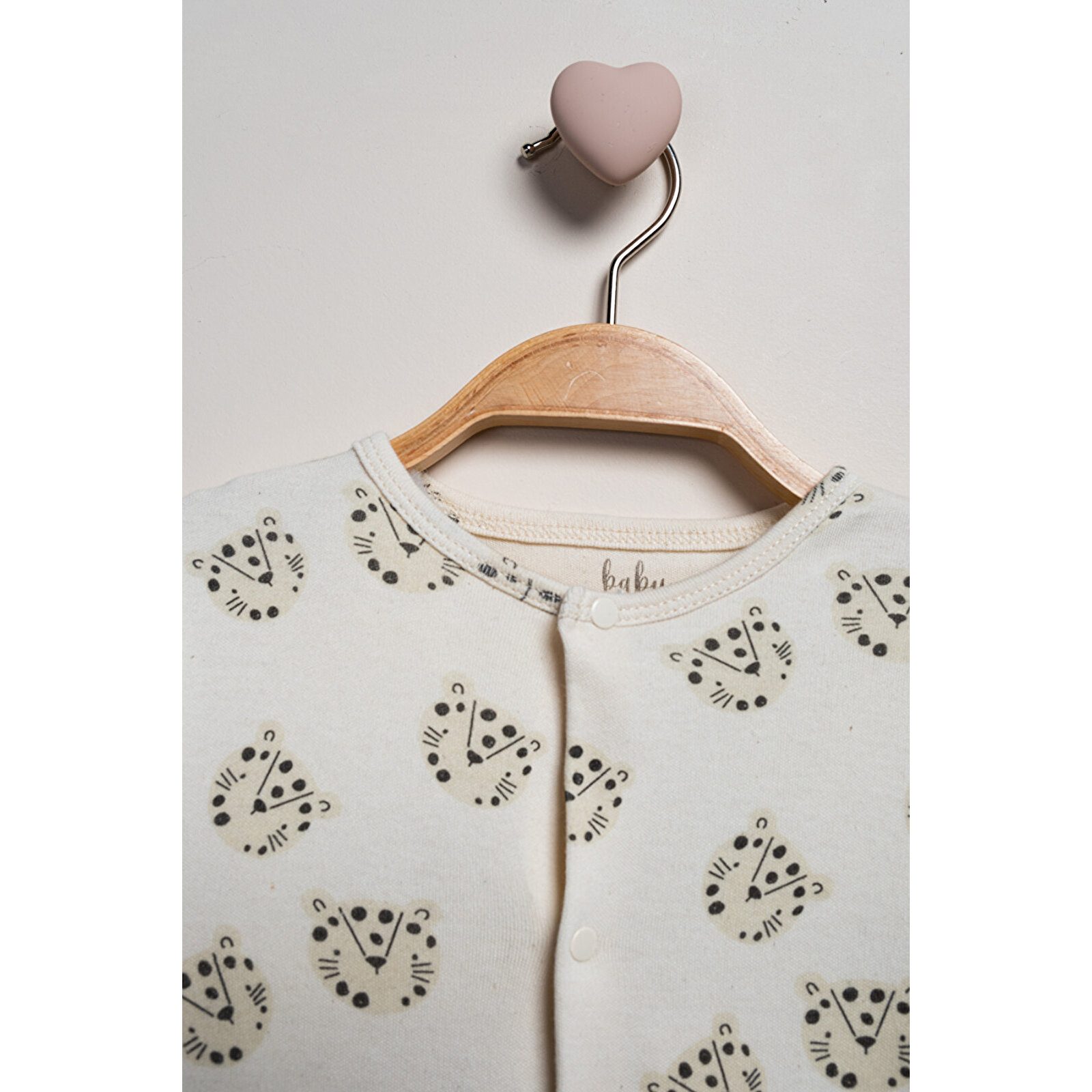 Kendinden Eldivenli Patikli Tulum Kendinden Eldivenli Patikli Tulum