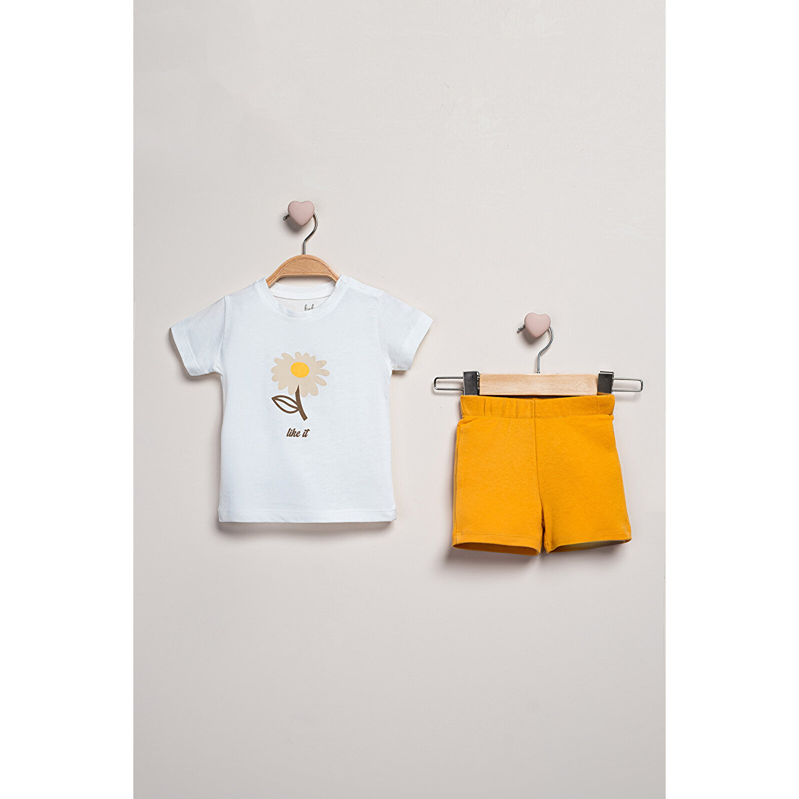 Şortlu İkili Takım Şortlu İkili Takım