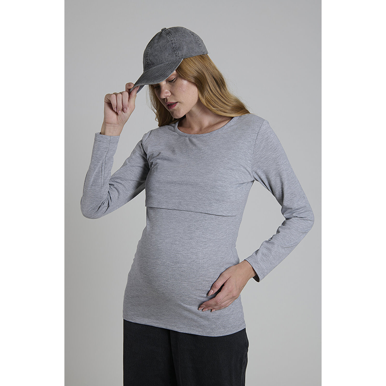 GRİ Bisiklet Yaka Uzun Kollu Kadın Emzirme Tişört GRİ Bisiklet Yaka Uzun Kollu Kadın Emzirme Tişört