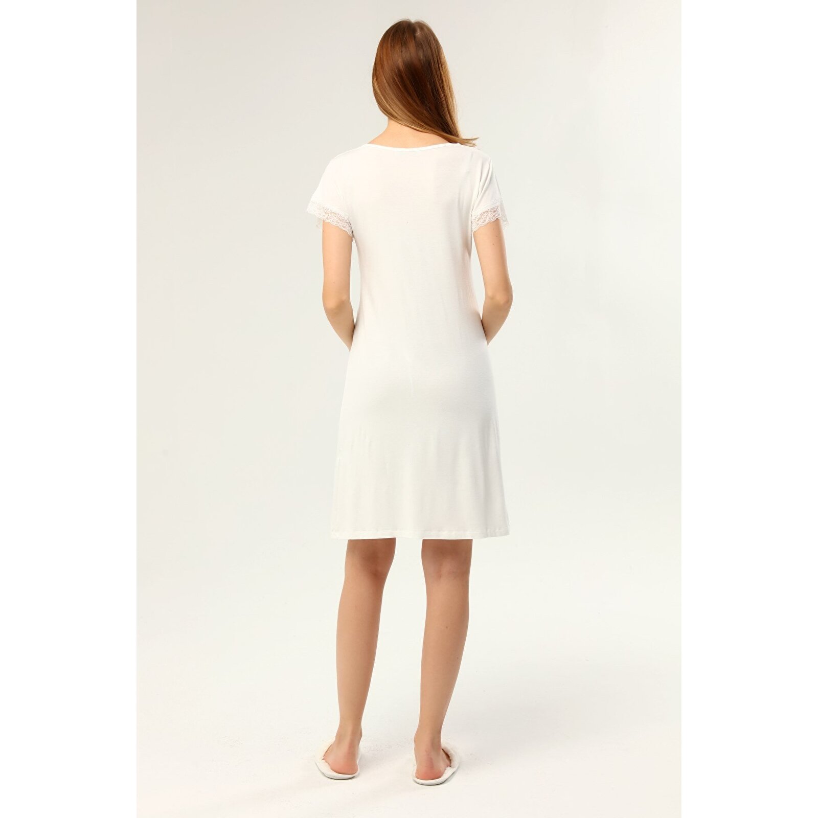 Ekru Kadın Dantelli Önden Bölmeli Hamile Geceliği