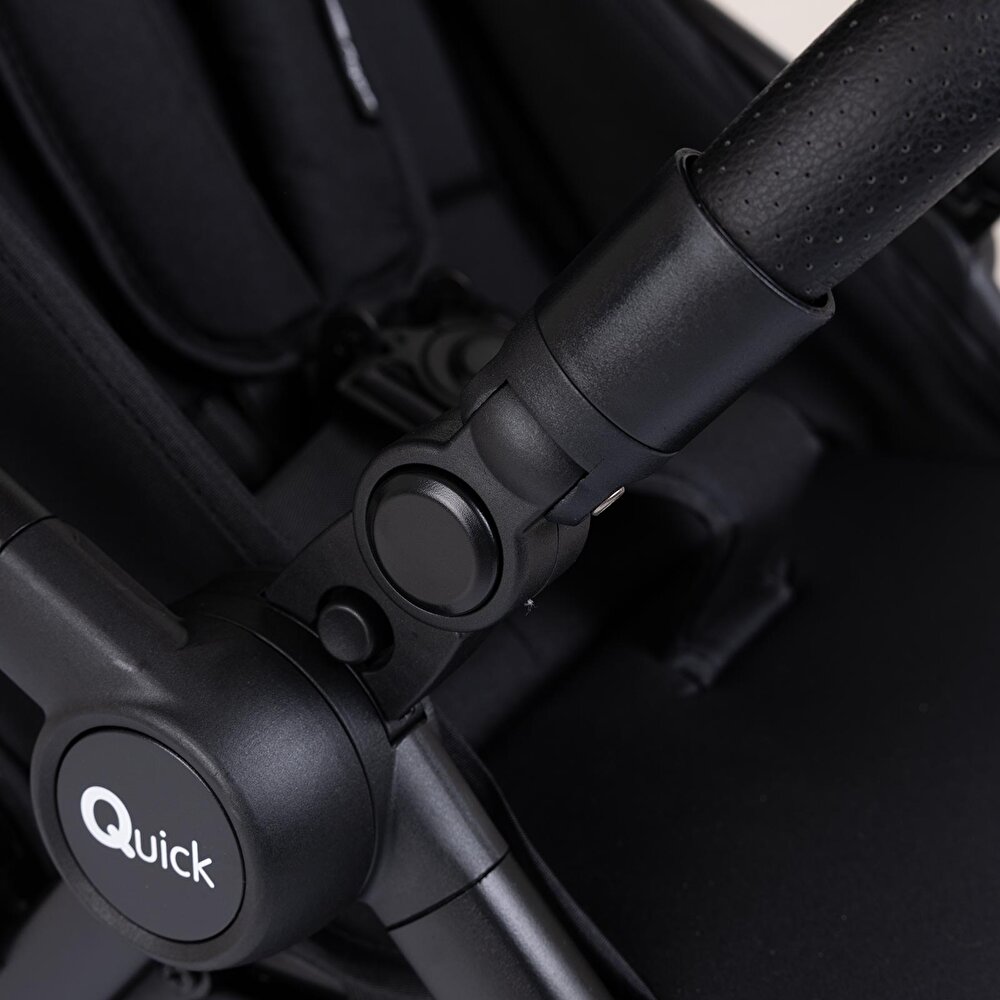 Quick Kolay Katlanır Bebek Arabası