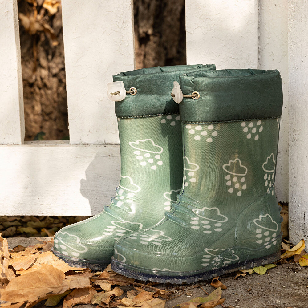 Erkek Bot Erkek Bebek