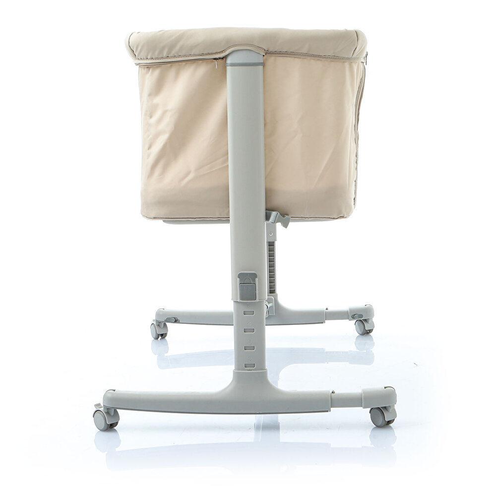 Anne Yanı Asansörlü ve Sallanabilir Bebek Beşiği Bej