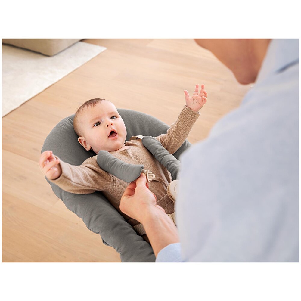 Nomi Yenidoğan Seti