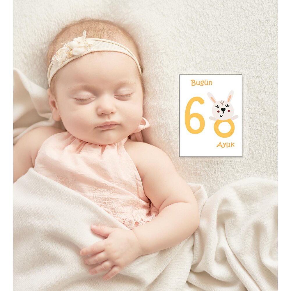 Bebek Hediyelik Yenidoğan Bornoz %100 Pamuk Ve Aylık Konsept Anı Kart 12'li, Kız Baby Shower Hediye