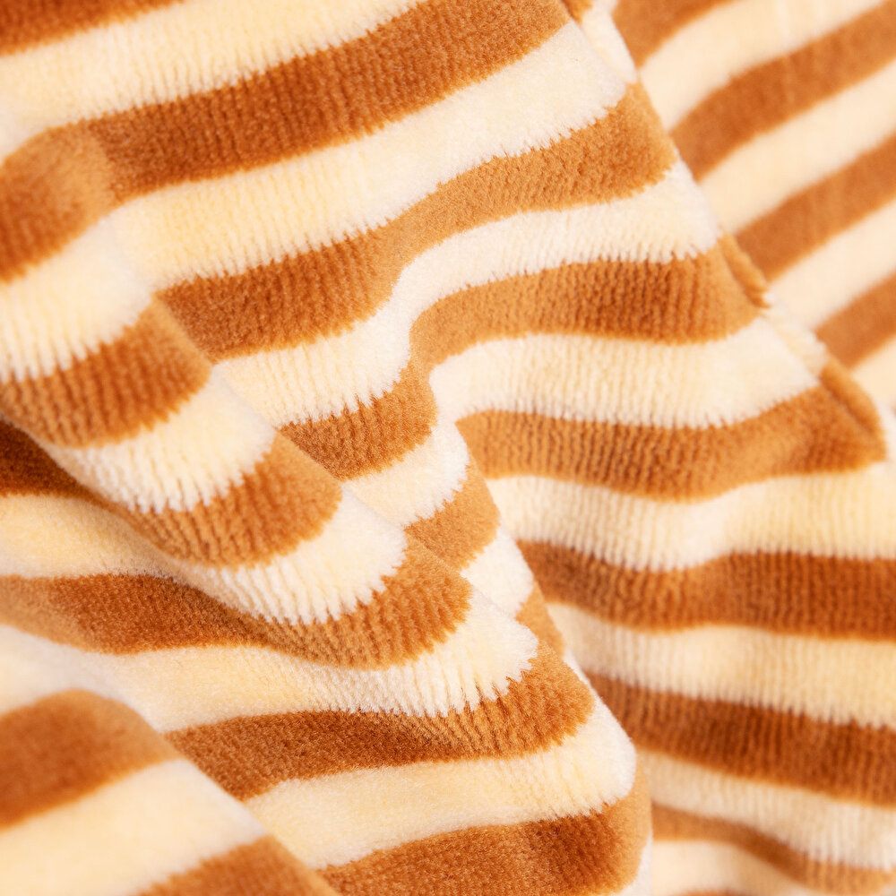 Erkek Bebek Kadife Pijama Takımı Bisiklet Yaka Uzun Kol Ribanalı Paça