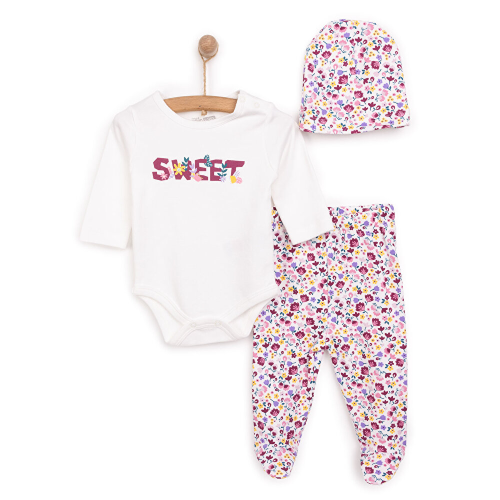 Kalp Baskılı Yenidoğan Kız Body-Patikli Alt-Şapka Kız Bebek