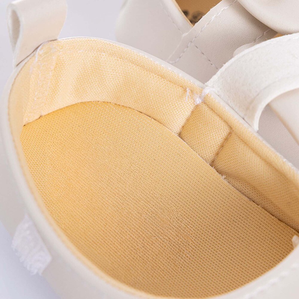 Kız Bebek Yürüme Öncesi Suni Deri