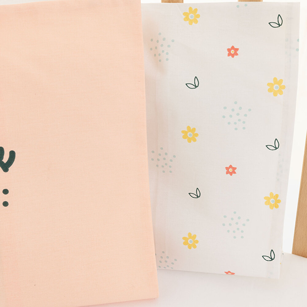 Kız Yastık Kılıfı Kız Bebek