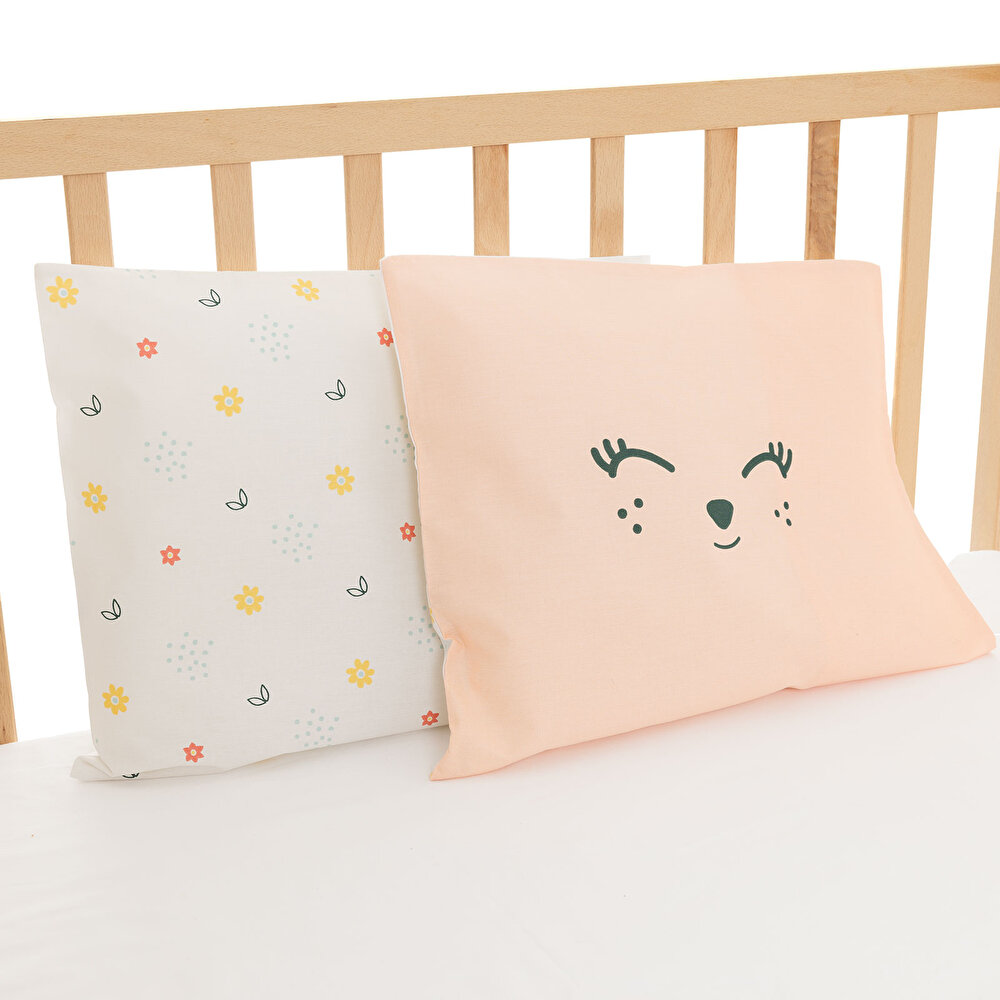 Kız Yastık Kılıfı Kız Bebek