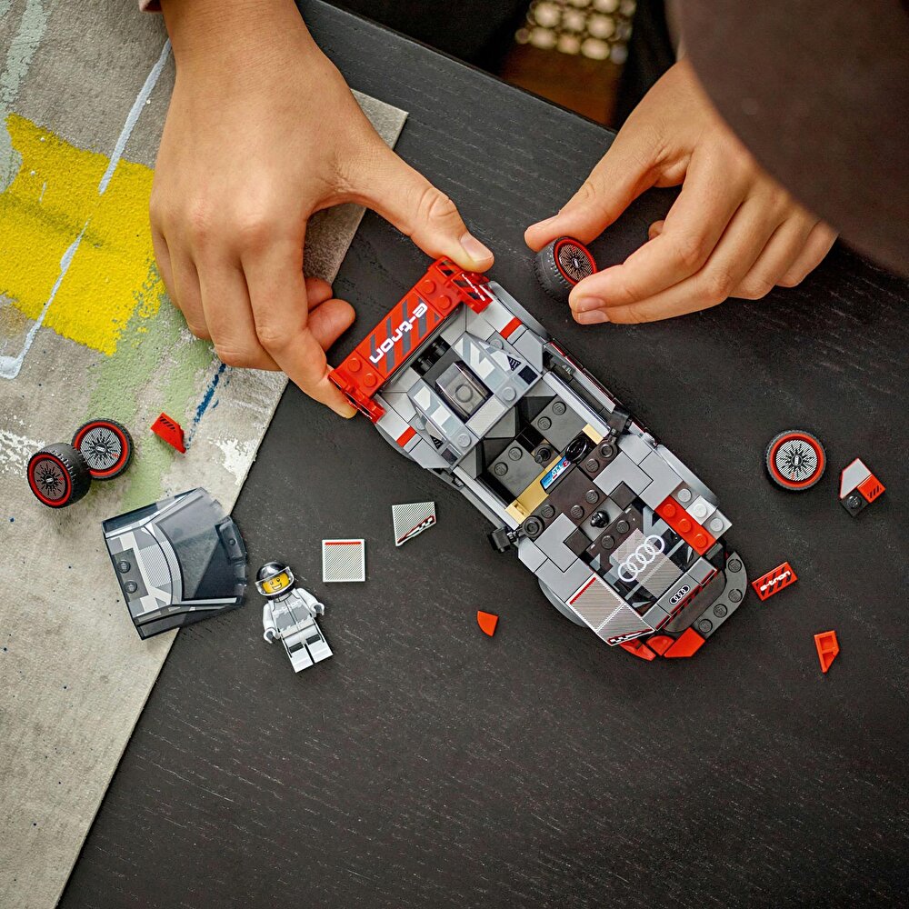 Speed Champions Audi S1 e-tron quattro Yarış Arabası 76921 - 9 Yaş ve Üzeri Çocuklar için K