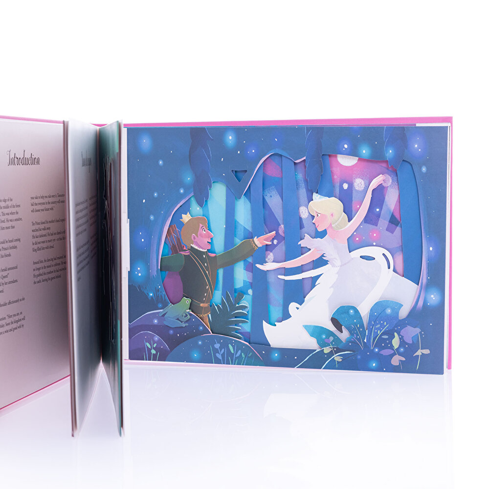 Swan Lake: Paper Theatre üç boyutlu, sesli İngilizce Kitap