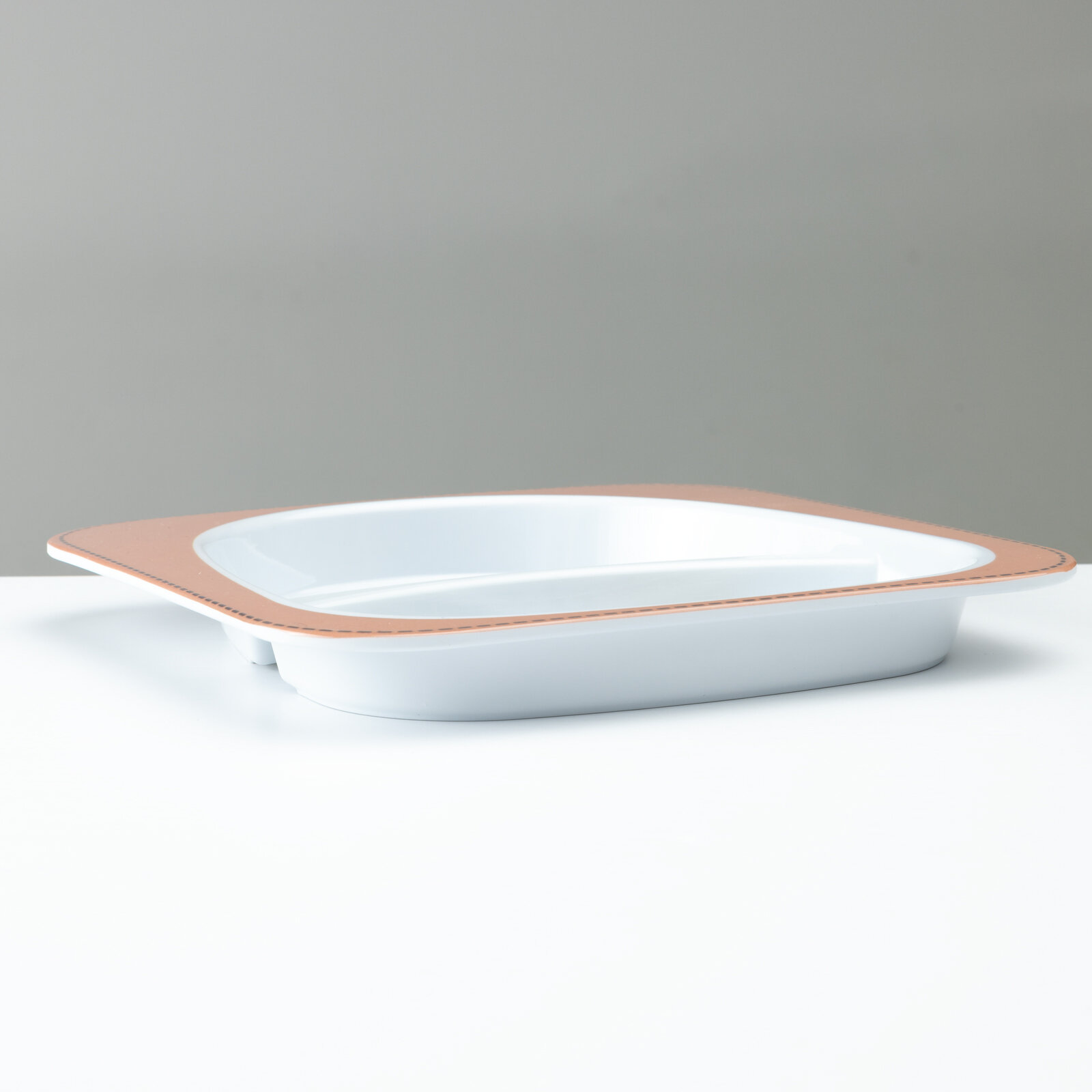 Little Adventurer Melamin Kare Bölmeli Mama Tabağı Seti (2 Kaşıklı) Little Adventurer Melamin Kare Bölmeli Mama Tabağı Seti (2 Kaşıklı)